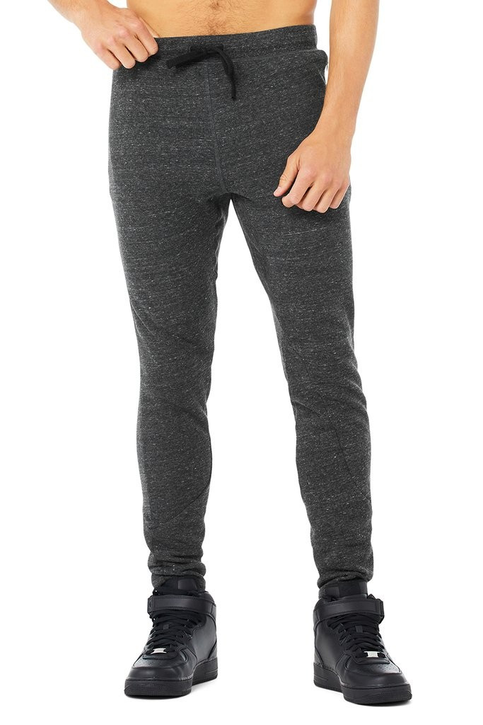 The Triumph Sweatpant | Alo Yoga (US)