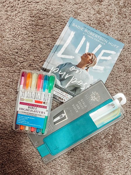 Perfect idea for any Christian teen/young woman for a gift! Great gift faith inspired Christmas gift bundle for teens and women!
Devotional, Bible highlighters and pen pouch 💛


#LTKSeasonal #LTKfindsunder50 #LTKHoliday