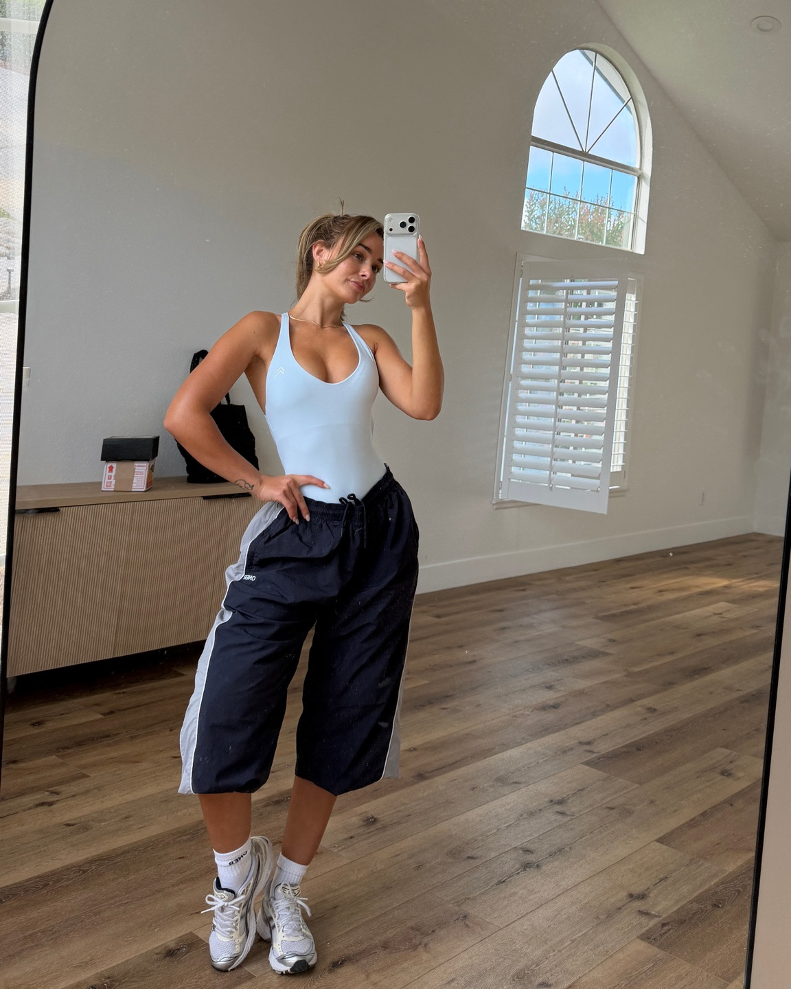 Oner active discount: Kelli 
Xs body suit 
Small tracksuit

#LTKfitnessgoals #LTKdayinmylife #LTKmorningroutine