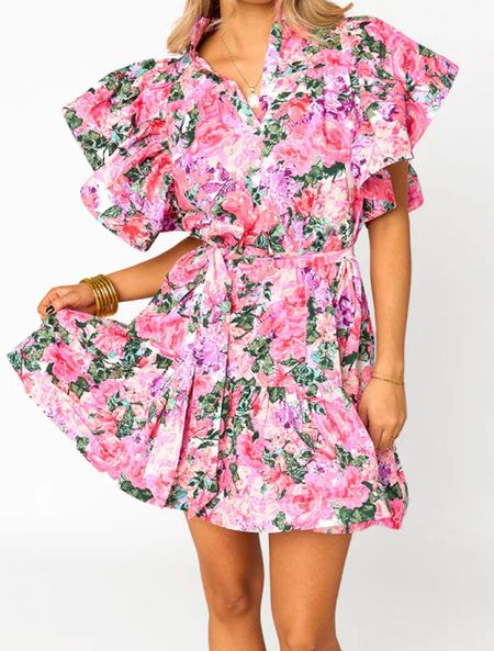 I just found the prettiest pink floral dress perfect for the garden party wedding guest! Such a flattering shape for everybody type❤️

#LTKWedding #LTKTravel #LTKParties