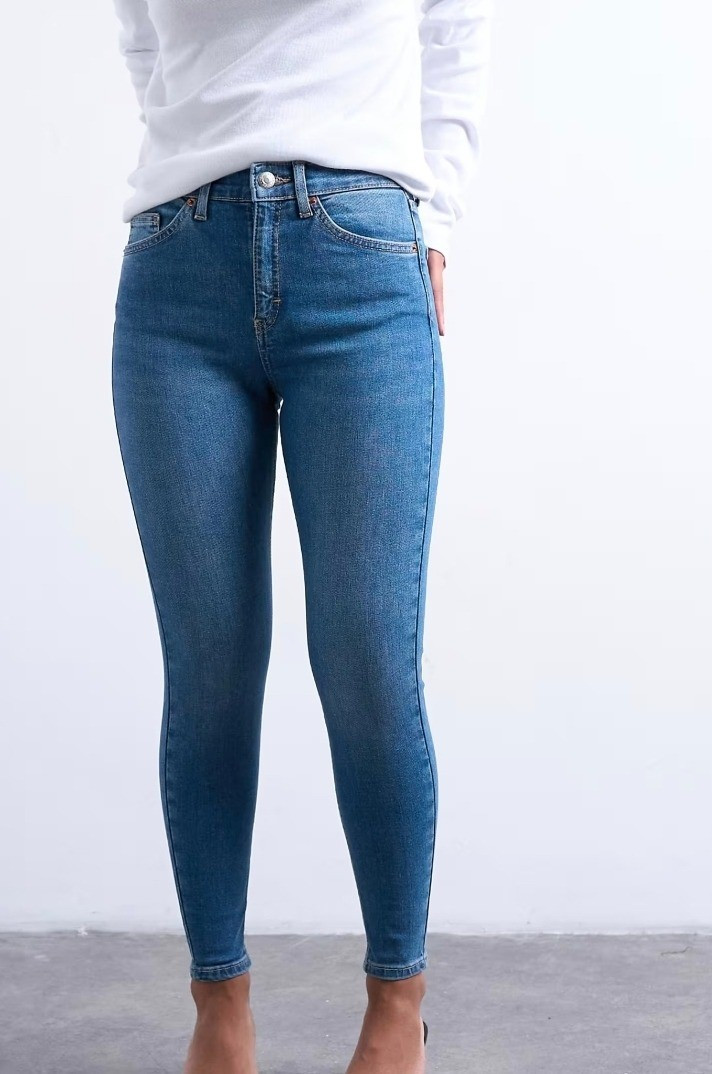 Topshop Petite high rise blue skinny jeans

#LTKPetite #LTKMidsize