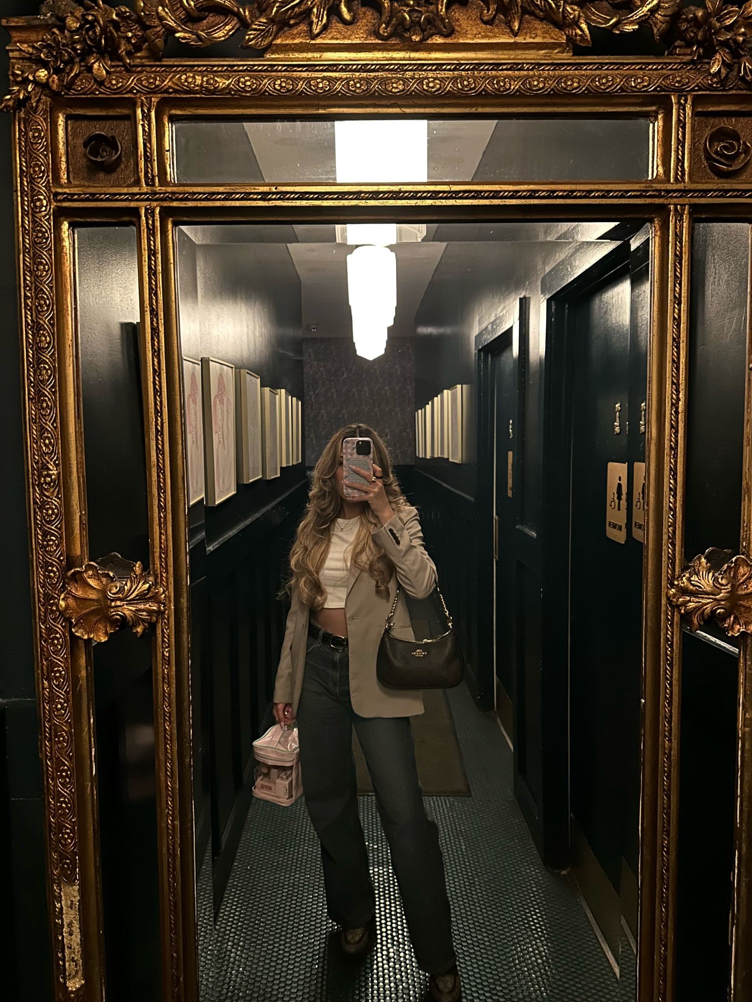 Dinner outfit, blazer outfit, basic outfit, cute and chic, 

#LTKStyleTip #LTKWorkwear #LTKBeauty