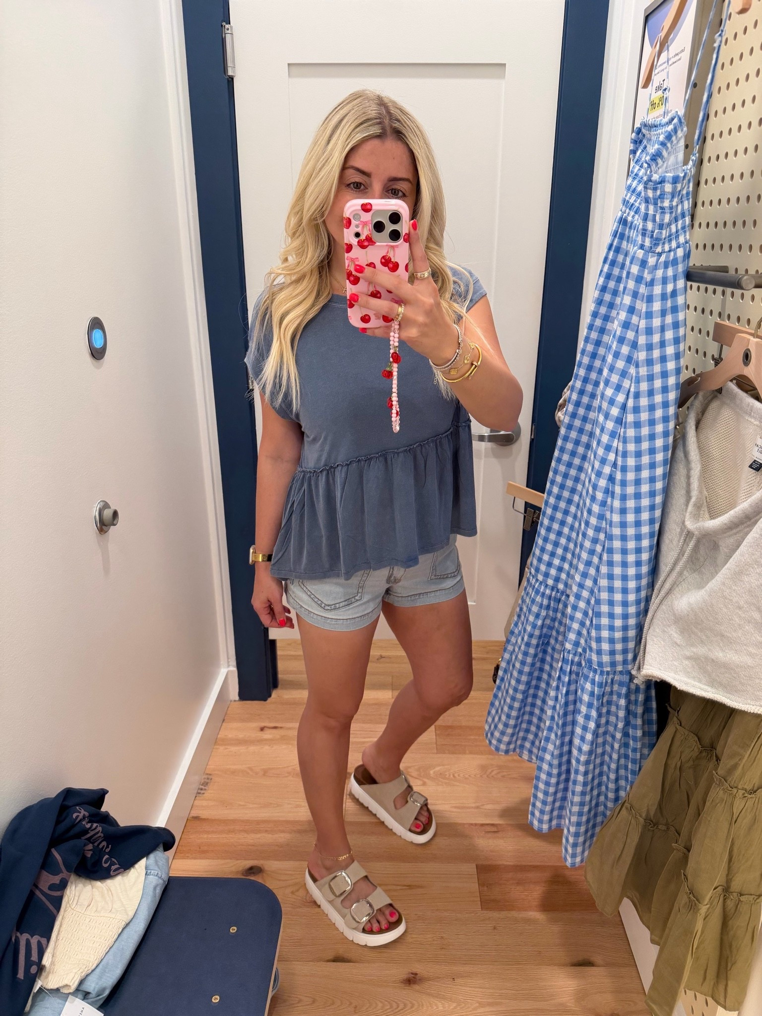 Summer outfit on sale
Small top 
Denim shirts 27
Sandals tts

#LTKSaleAlert