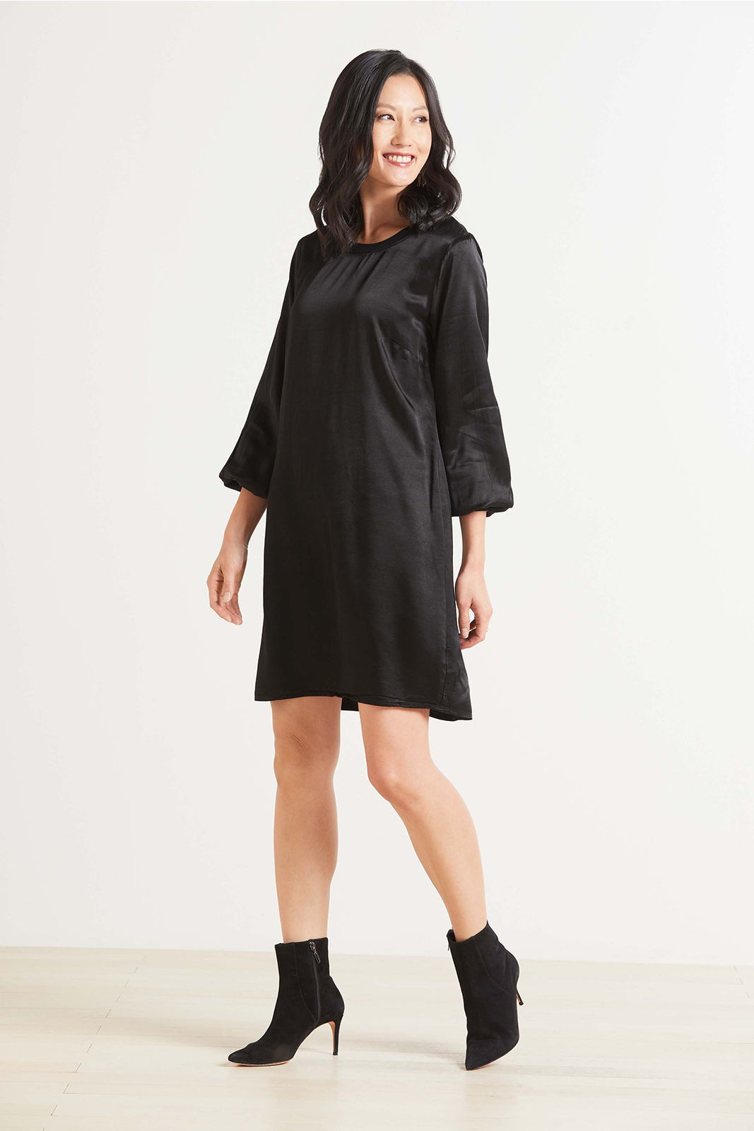 LA MADE Wells Silky Dress | EVEREVE | Evereve