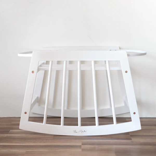 Modern Rocking Moses Bassinet Standwith brakeWhite | Plum+Sparrow