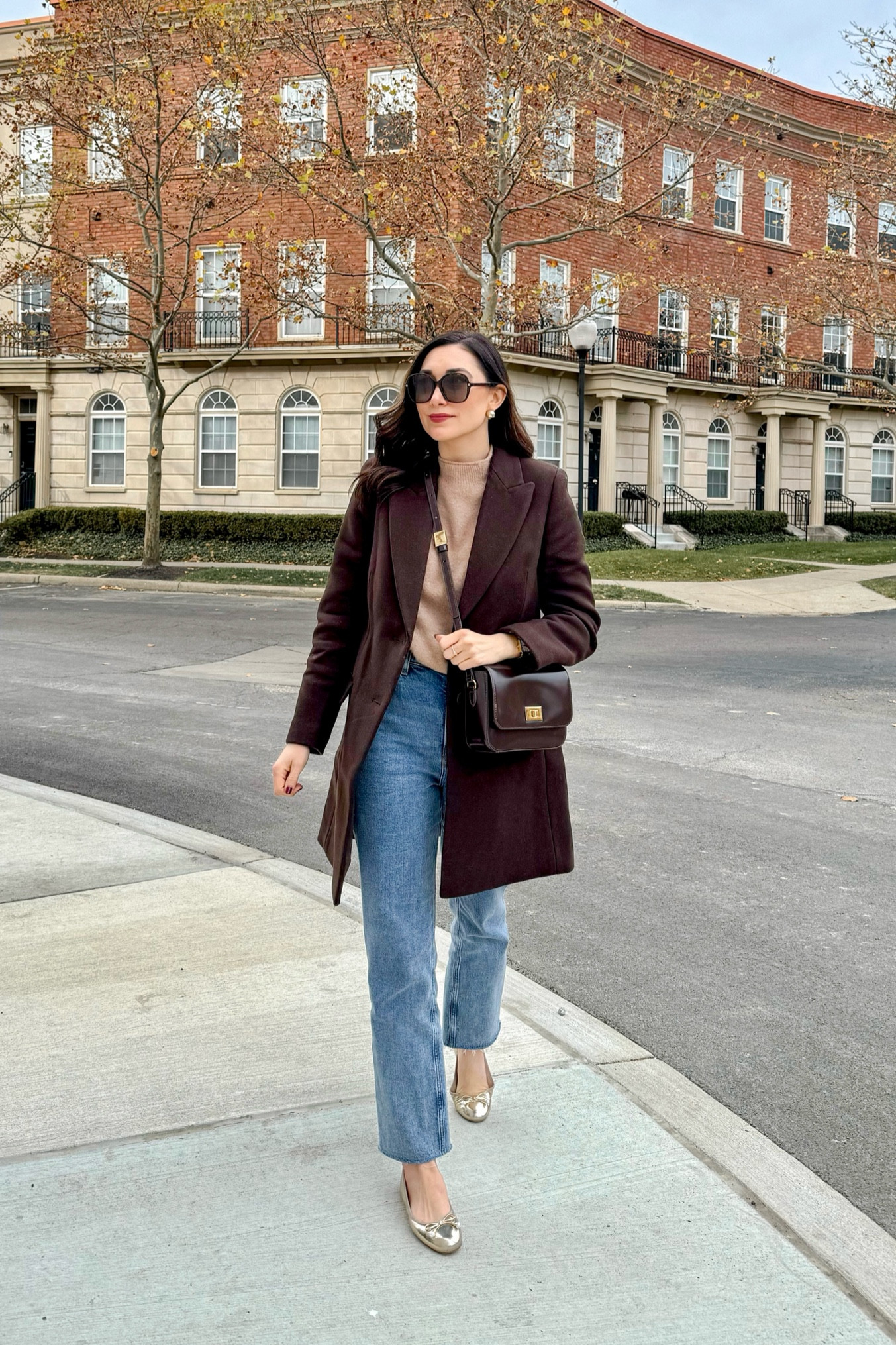 Casual fall outfit of the day 🤎

Brown coat size 4, TTS
Tan roll neck sweater size small, fits oversized 
Light wash high waisted jeans size 28/6 curve love long length, initially fit slightly big but now have stretched to be too big. Should of sized down
Gold ballet flats size 6.5, size down half size 

Casual outfit 
Fall style 
Thanksgiving outfit 
Real ootd 


#LTKShoeCrush #LTKSeasonal #LTKStyleTip