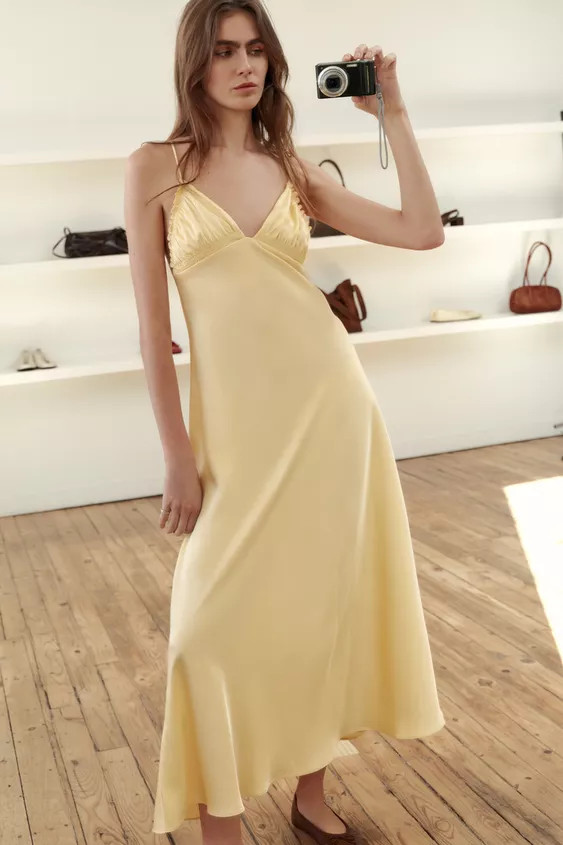 GATHERED SATIN EFFECT MIDI DRESS | Zara US