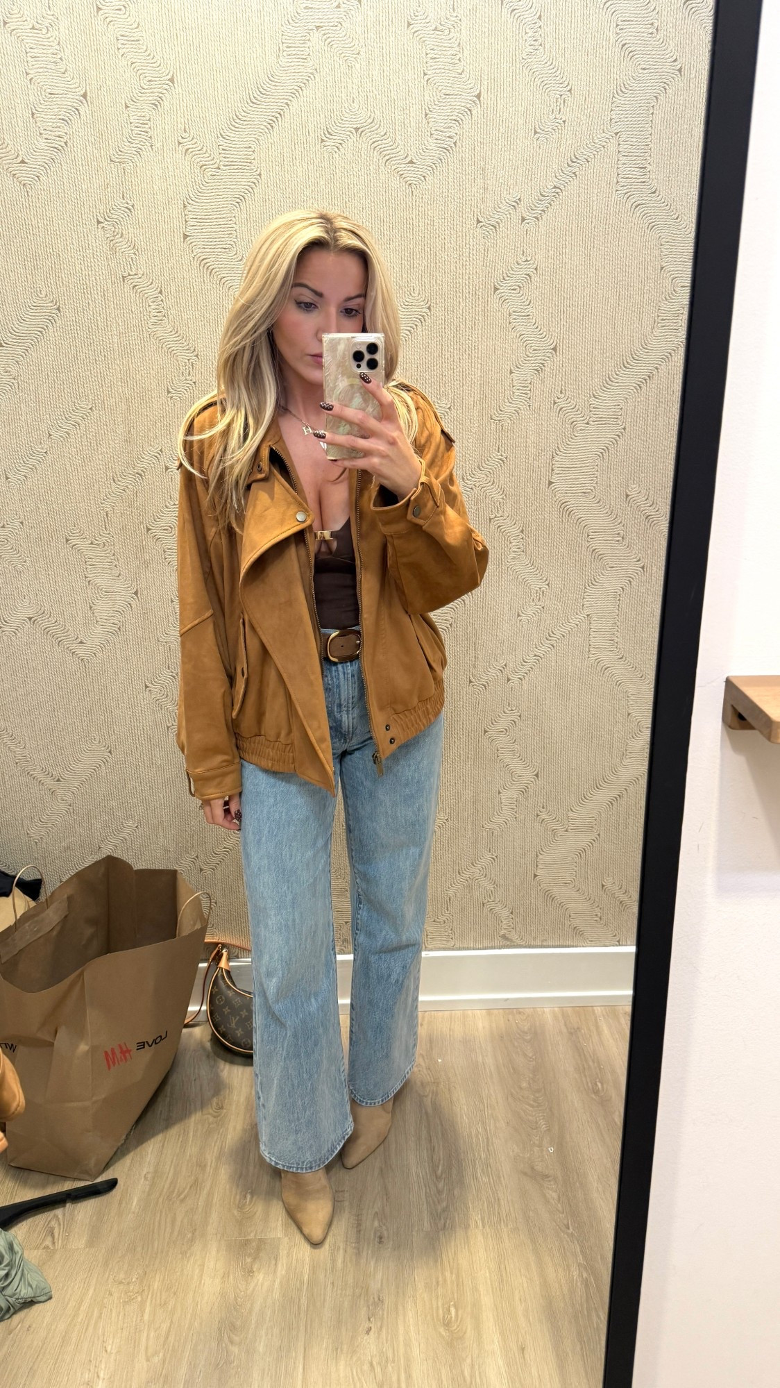 Fall style outfit look outfit of the day ootd statement suede bomber jacket hi rise wide leg jeans denim suede belt boots tortoise sunglasses date night look fall trend 

Jacket (sized up to M)
Jeans (size 26)
Bodysuit (S)

#LTKStyleTip #LTKFindsUnder100 #LTKSaleAlert
