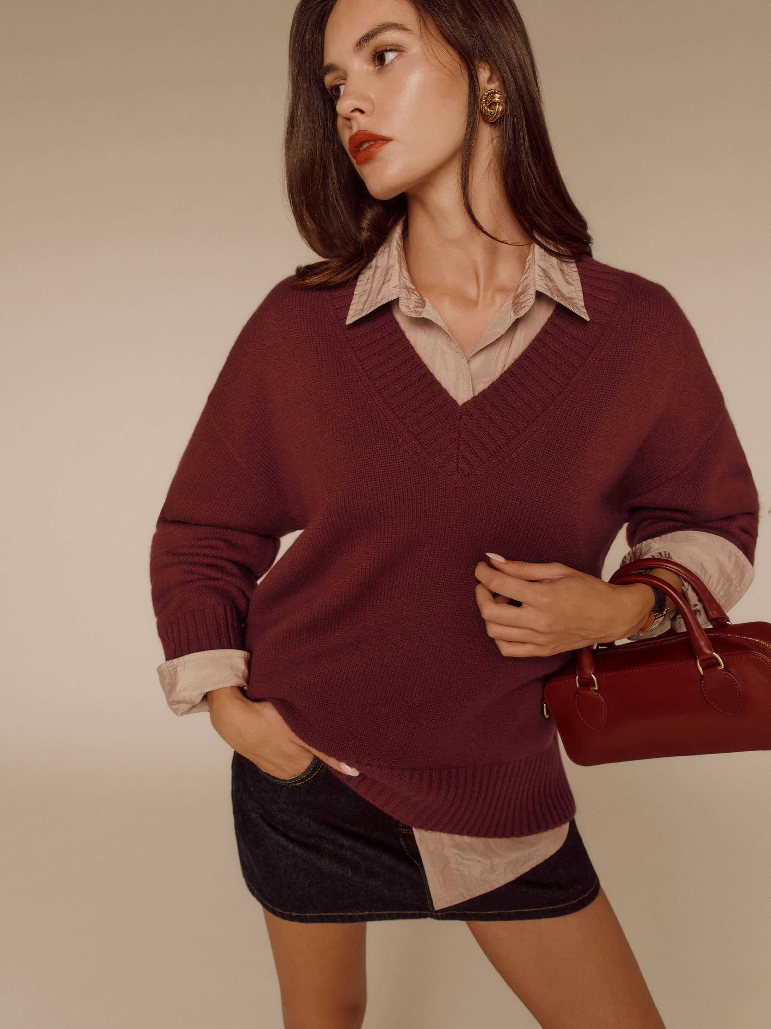 Jadey Cashmere Oversized V-neck Sweater | Reformation (Global)