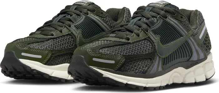 Zoom Vomero 5 Sneaker (Women) | Nordstrom