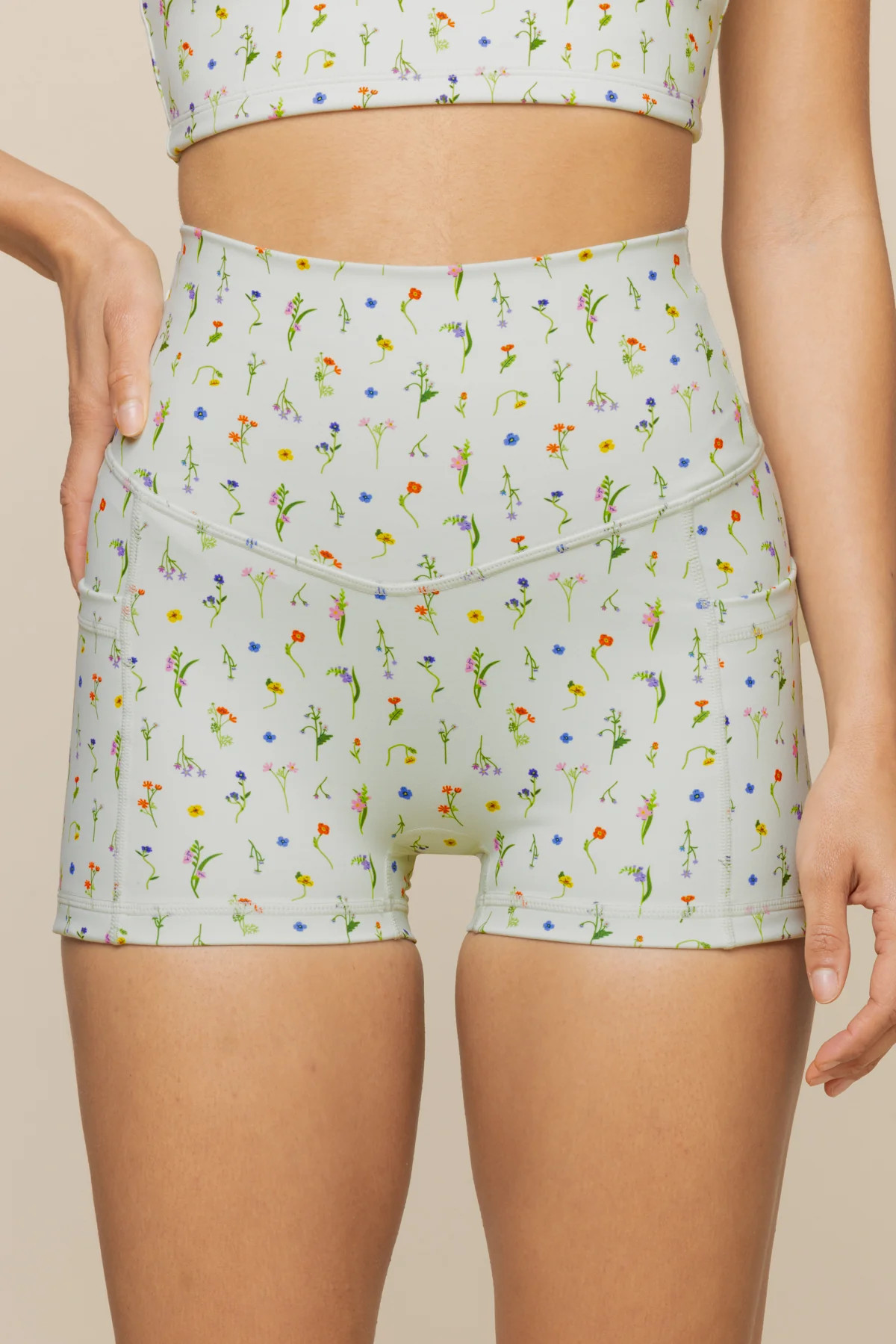 Supersculpt™ Booty Short - Meadow | POPFLEX