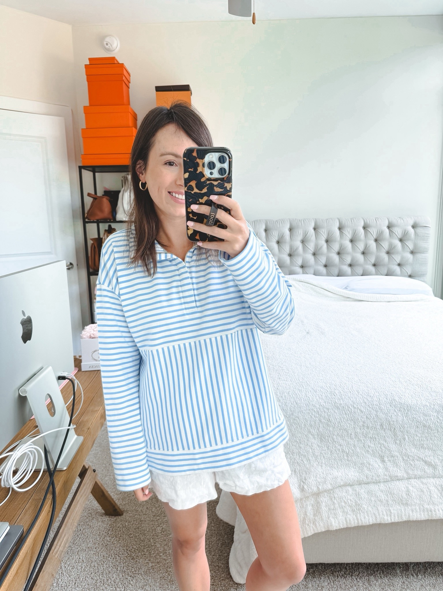 Alice walk half zip pullover sweatshirt in size small   



#LTKStyleTip #LTKSeasonal #LTKFindsUnder100