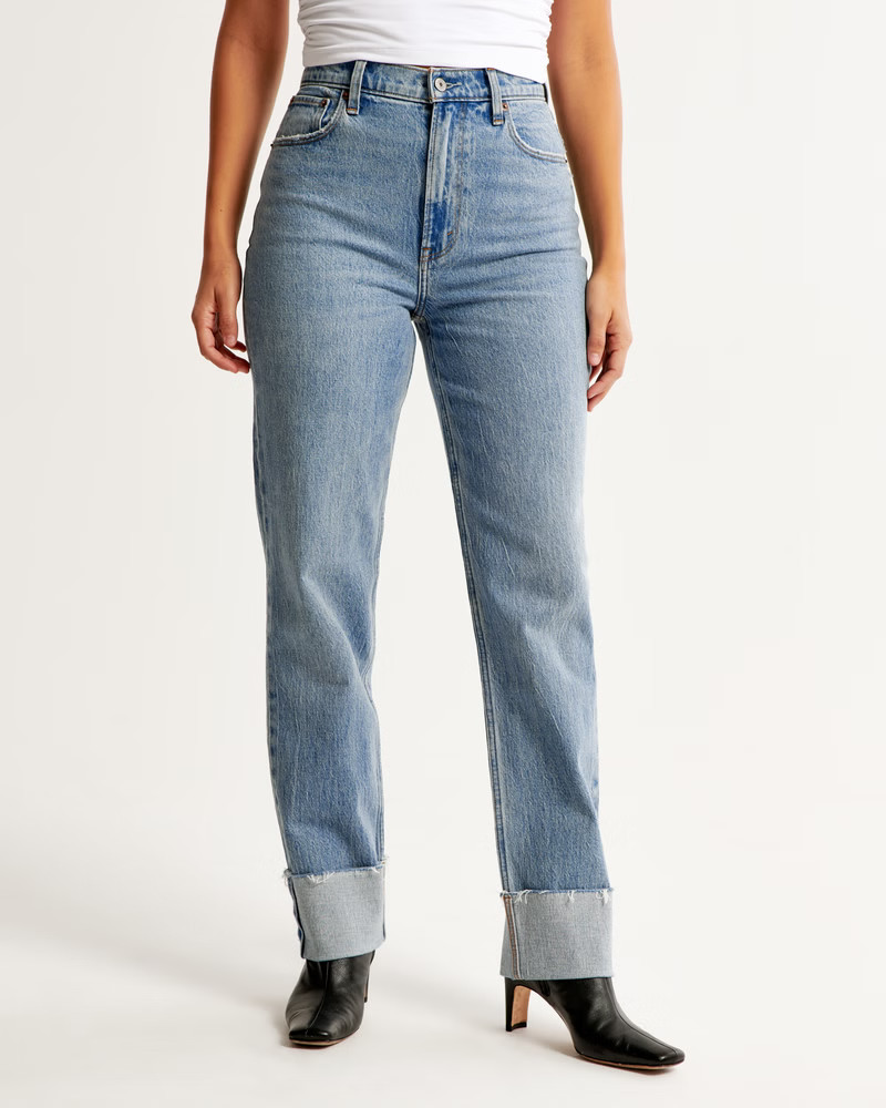 Curve Love Ultra High Rise 90s Straight Jean | Abercrombie & Fitch (US)