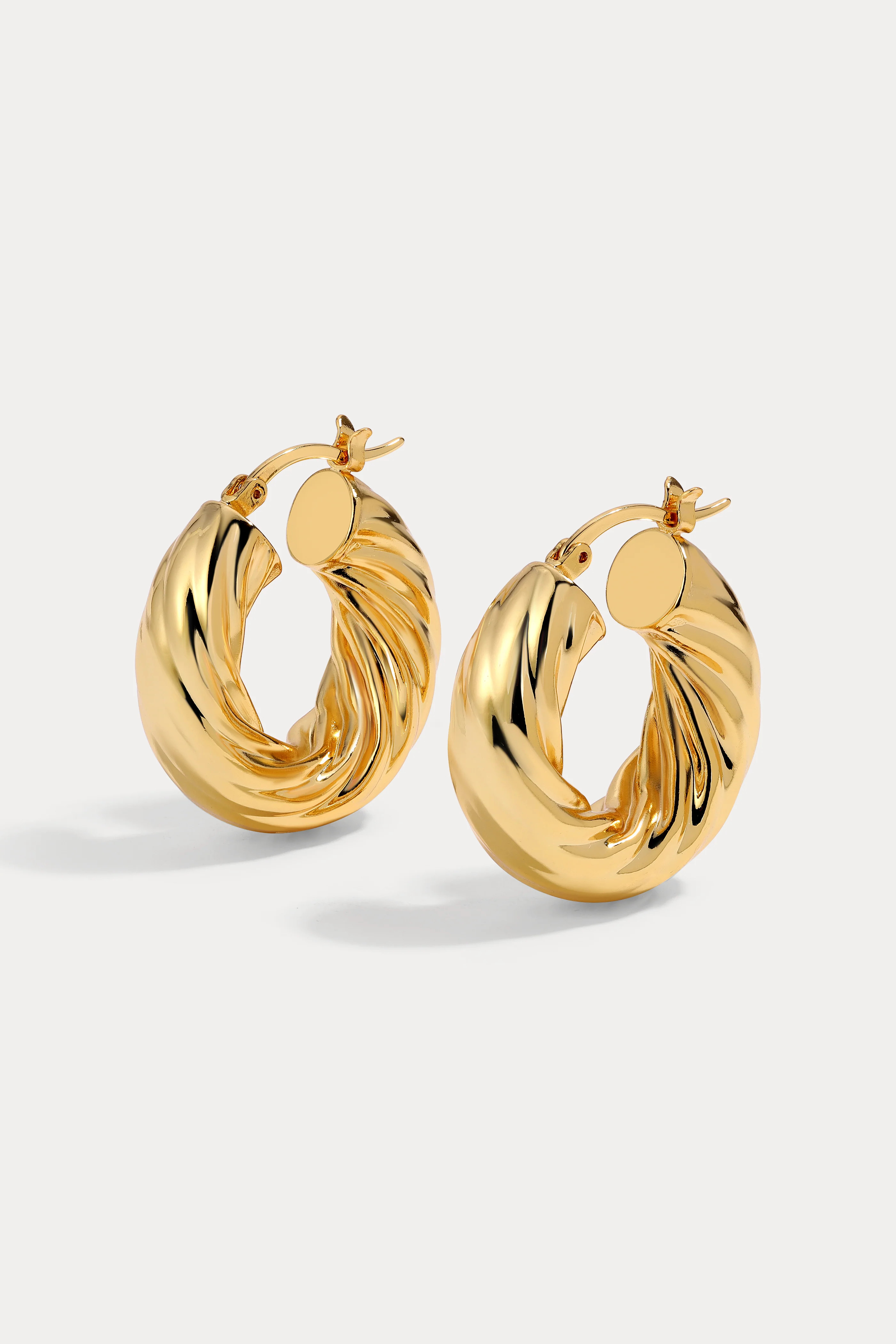 Small Gina Hoops | Lili Claspe