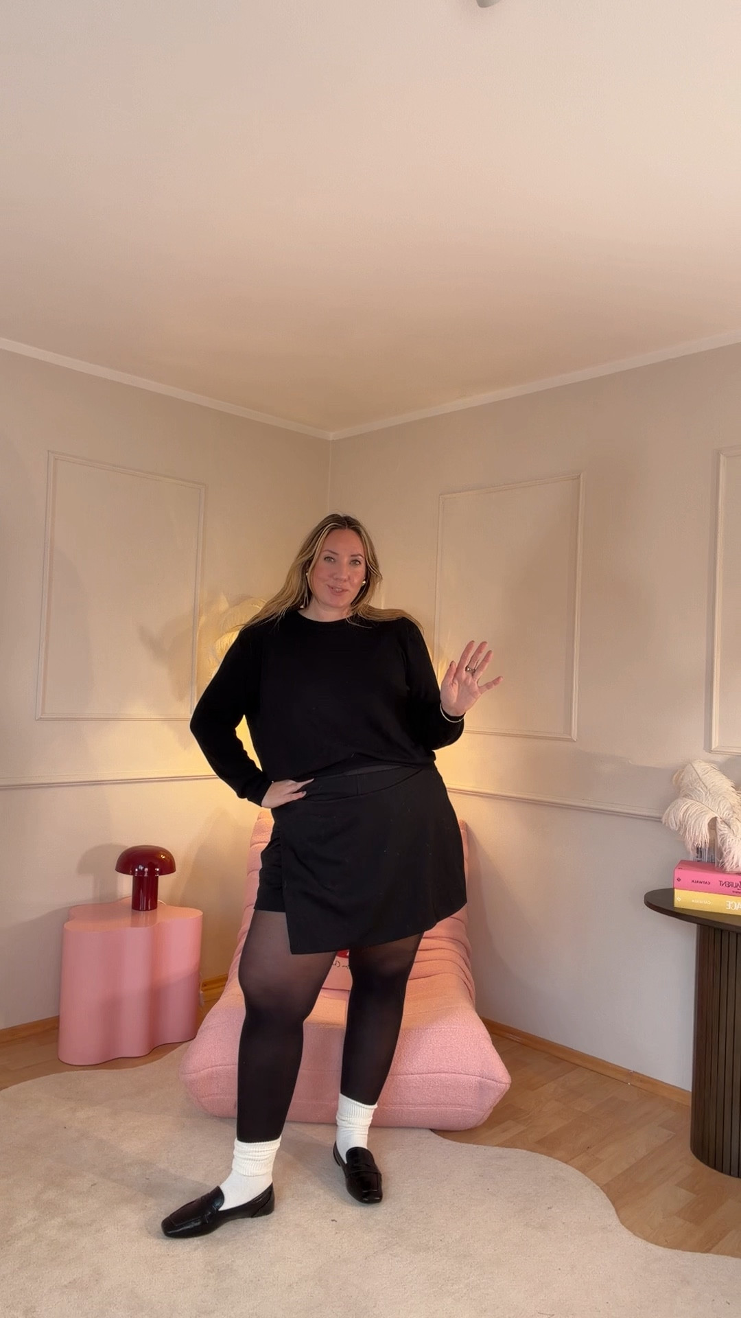 Darf man diesen Style als dicker Mensch tragen? Ich sage definitiv JA die Fashion Polizei wohl eher nein 🤣
Da dies alles ältere Teile sind, habe ich Euch mal Alternativen rausgesucht 🥰

#LTKdeutschland #LTKstyletip #LTKplussize