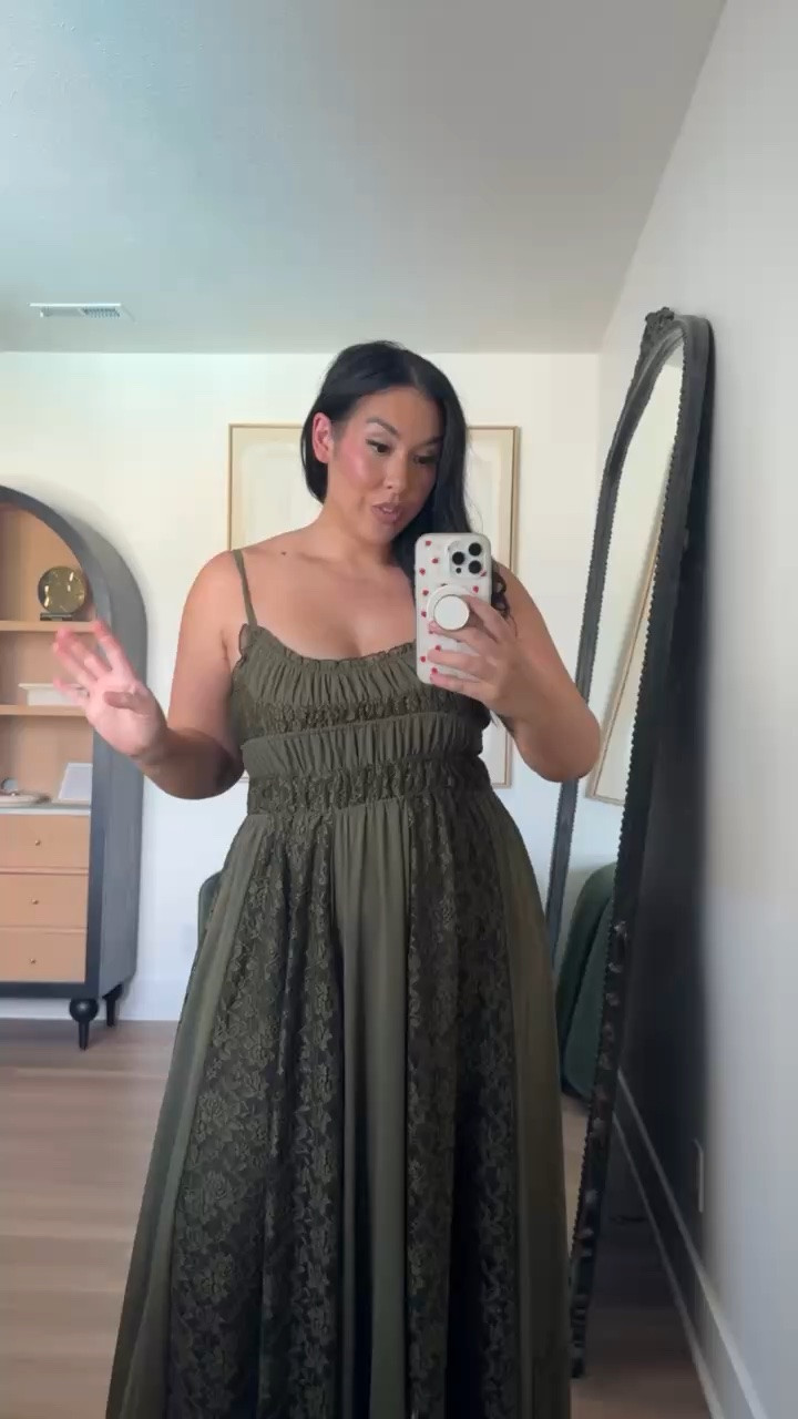 One of my favorite affordable summer dresses in another color! 
-

midsize fashion, midsize summer style, midsize summer fashion, amazon, summer outfits, midsize summer outfits, vacation outfits, casual chic, summer style, summer dresses, affordable fashion

#LTKootd #LTKSeasonal #LTKMidsize