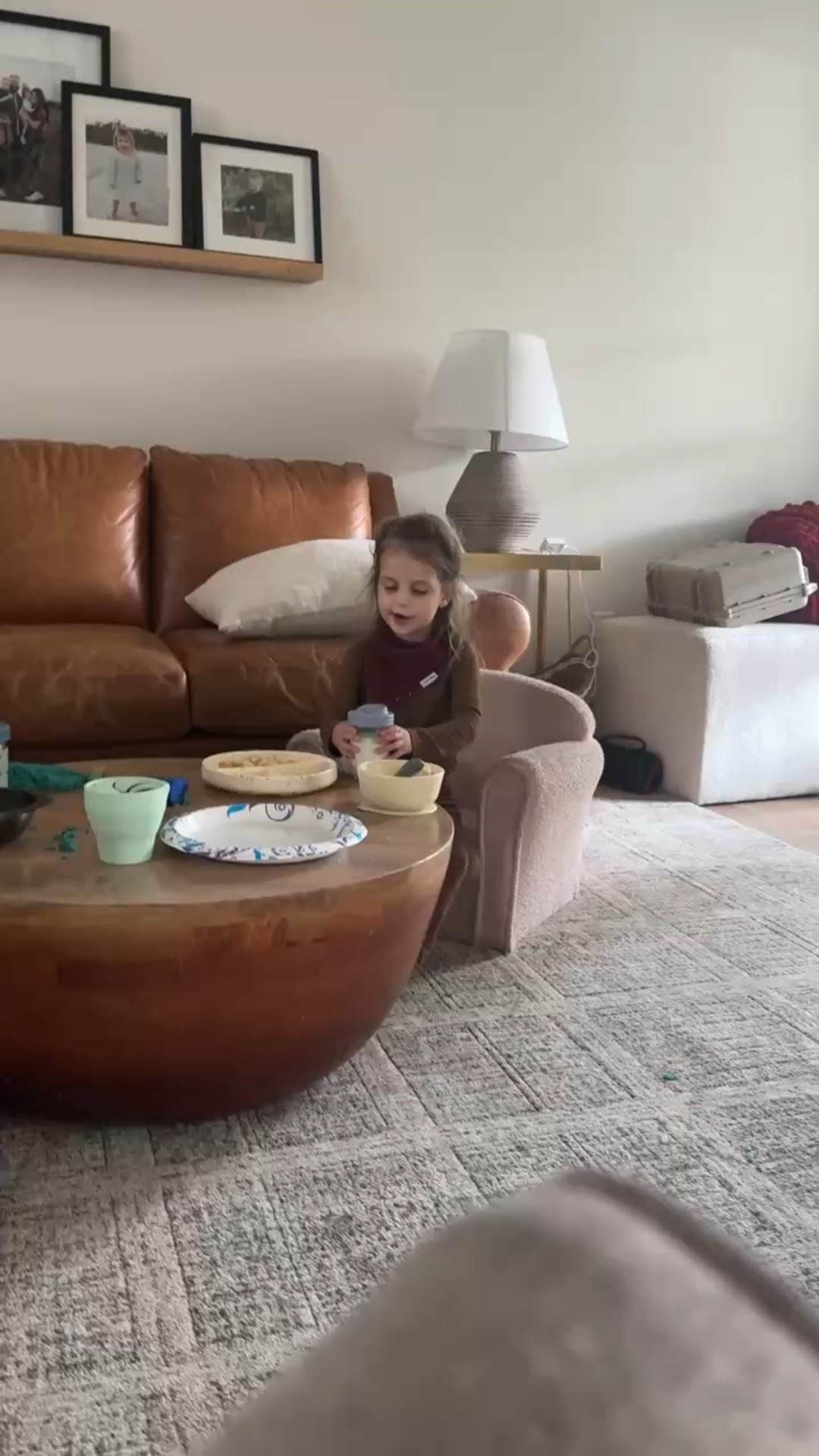 We love this non toxic kids cup. You can use it with a straw, without it or as a storage container with a lid. it’s wrapped with rubber perfect for toddlers  