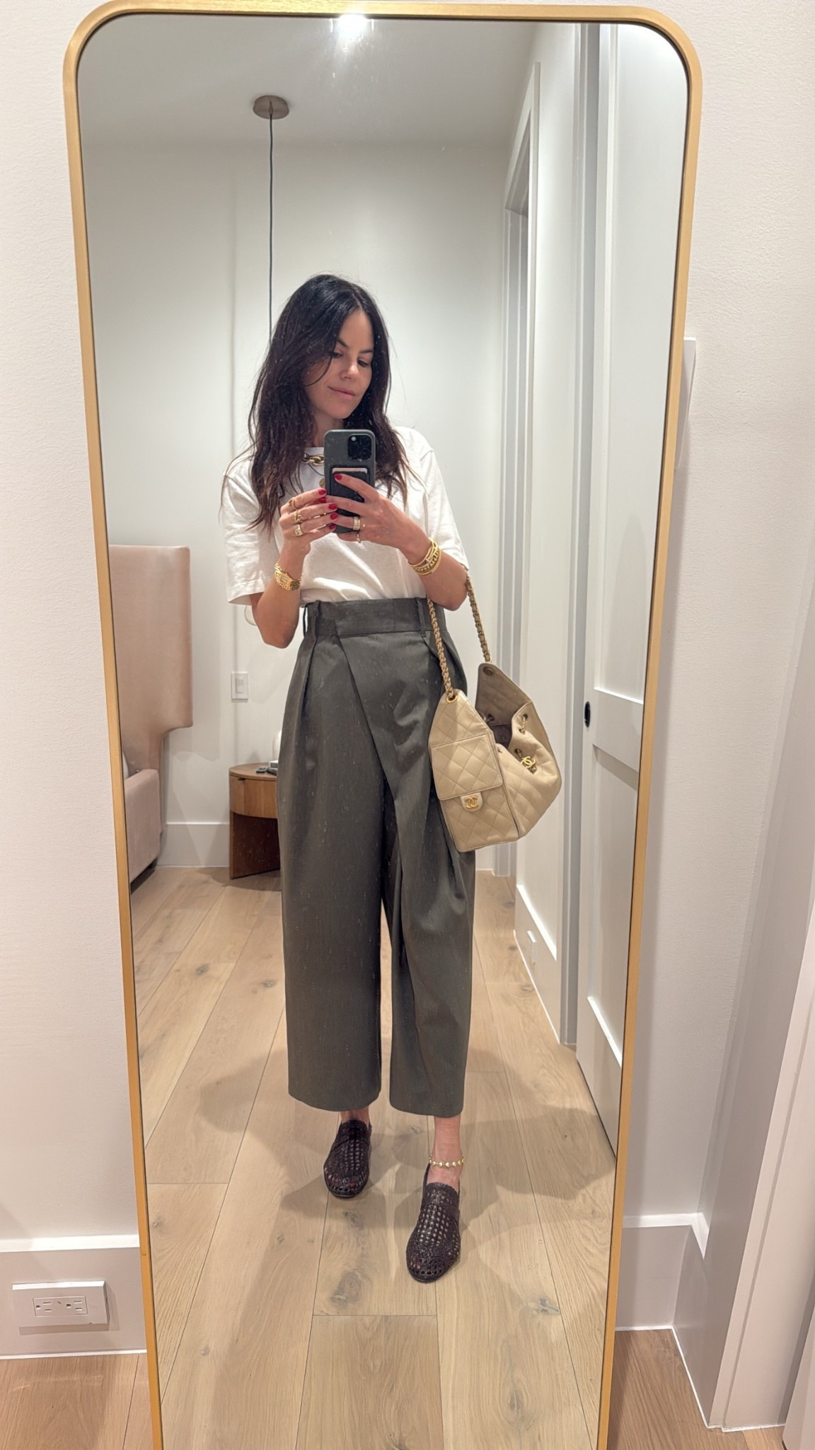 Women’s workwear outfit 

Women’s fashion, fall fashion, fall style, fall outfits, fall outfit inspo, fall outfit ideas, ootd, trendy fashion, chic style, Miami fashion, mom fashion, fall family photos 




#LTKStyleTip #LTKSeasonal #LTKOver40