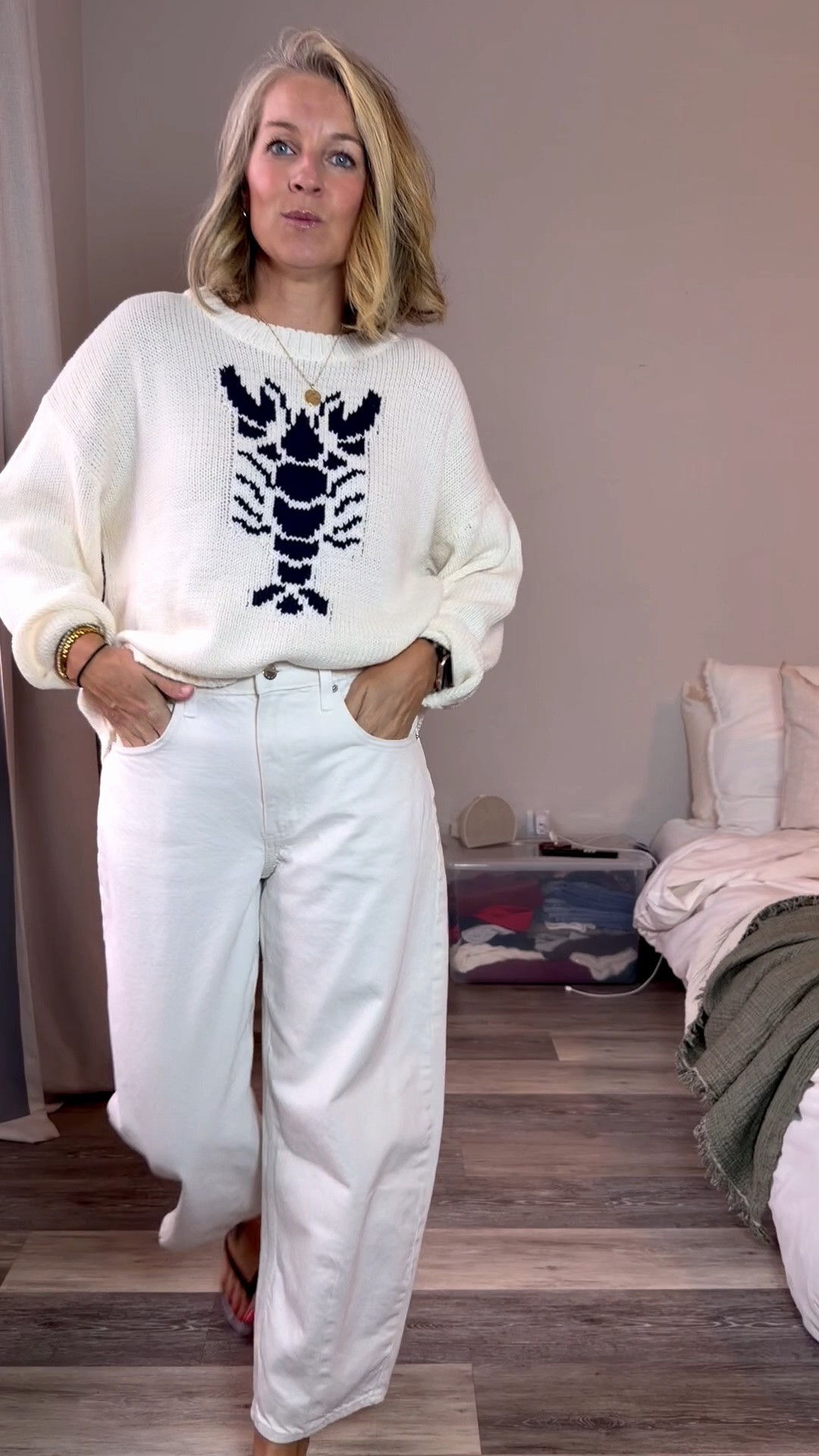 Loved this outfit for a little casual hang in. Light but cozy and chic. Medium sweater and 8 regular pants.

#LTKootd #LTKstorytime #LTKPetite