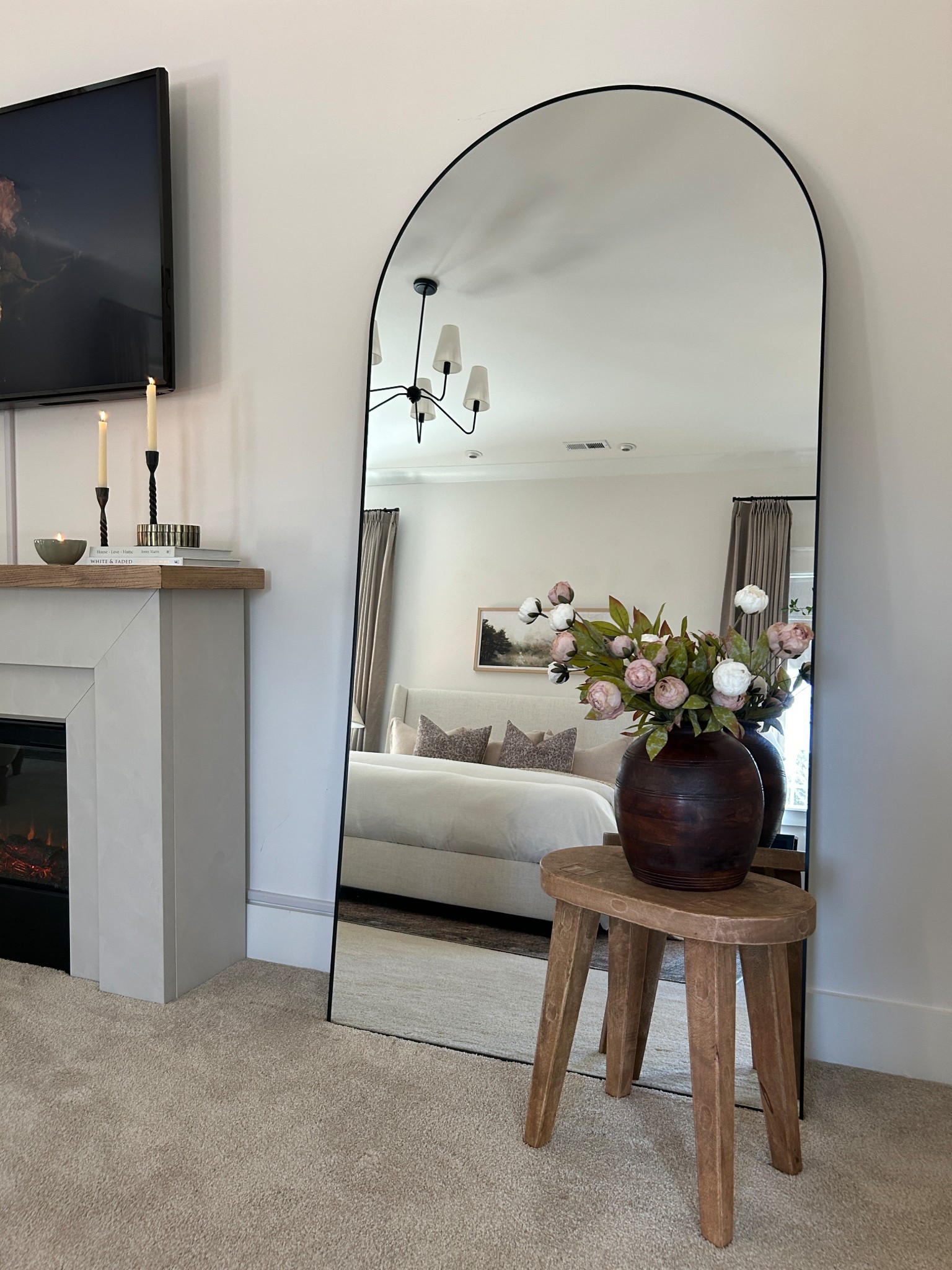 If you are looking for a full length mirror this one is by far the best and the price is amazing! 👏🏻

#LTKWatchNow #LTKHome #LTKSaleAlert