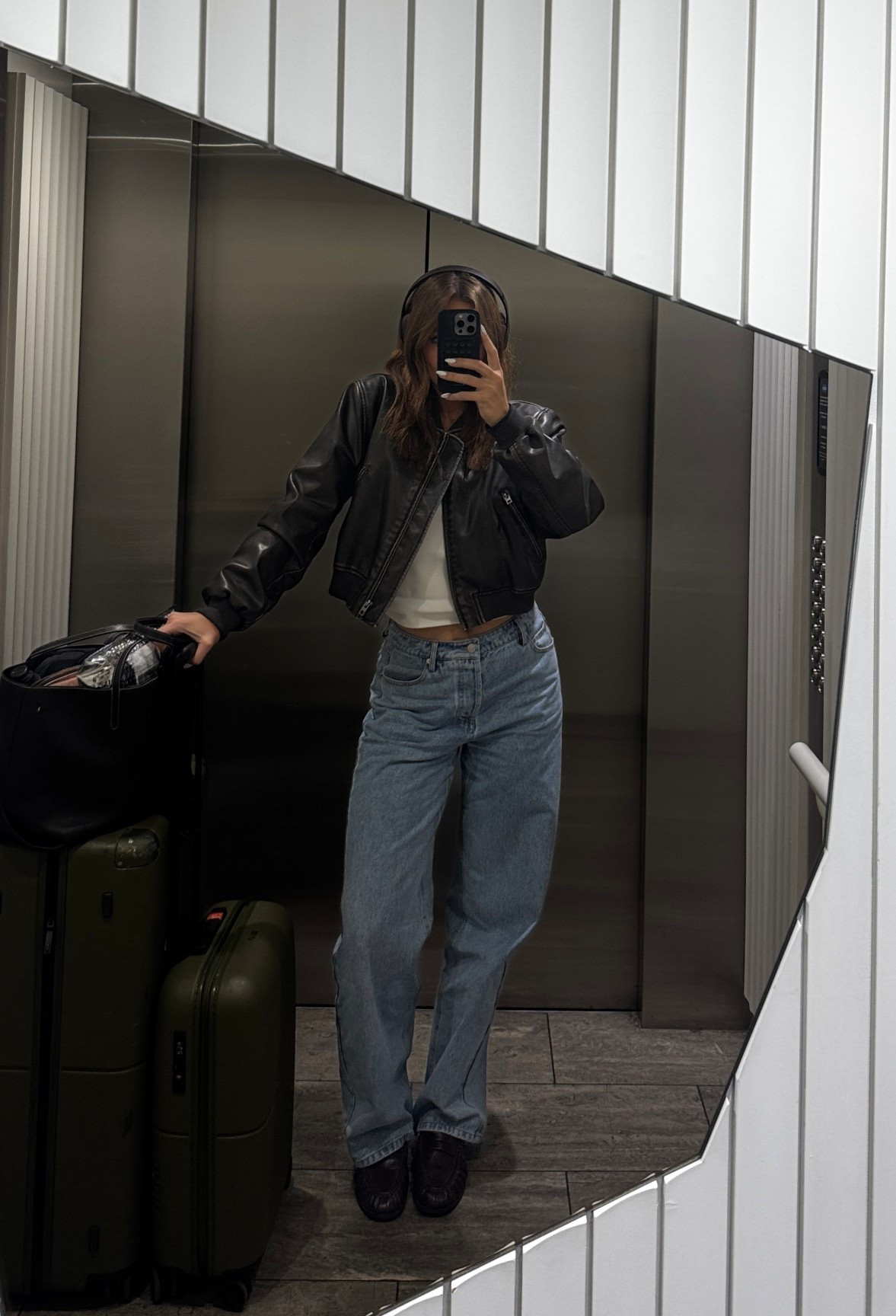 Leather & denim 🤝 

#LTKaustralia #LTKFashionMonth #LTKspring