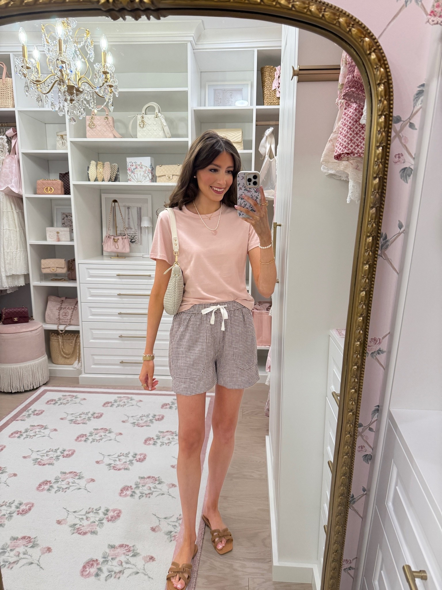 Quince transitional summer to fall outfit 🤎🌸 The prettiest blush pink Pima cotton tee paired with breezy linen shorts and brown gingham for an easy late summer look that feels perfect heading into fall! I love mixing lightweight summer staples with warm brown tones for that effortless transitional style. Everything is classic, comfortable & so easy to mix and match!

#Quince #QuinceFashion #QuinceOutfit #QuinceFinds #QuinceHaul #SummerToFall #TransitionalOutfit #FallOutfitIdeas #LateSummerOutfit #PimaCotton #LinenShorts #Gingham #BlushPink #AffordableFashion #ClassicStyle #CasualFallOutfit #FallFashion2026
@Quince

#LTKootd #LTKSaleAlert #LTKdayinmylife