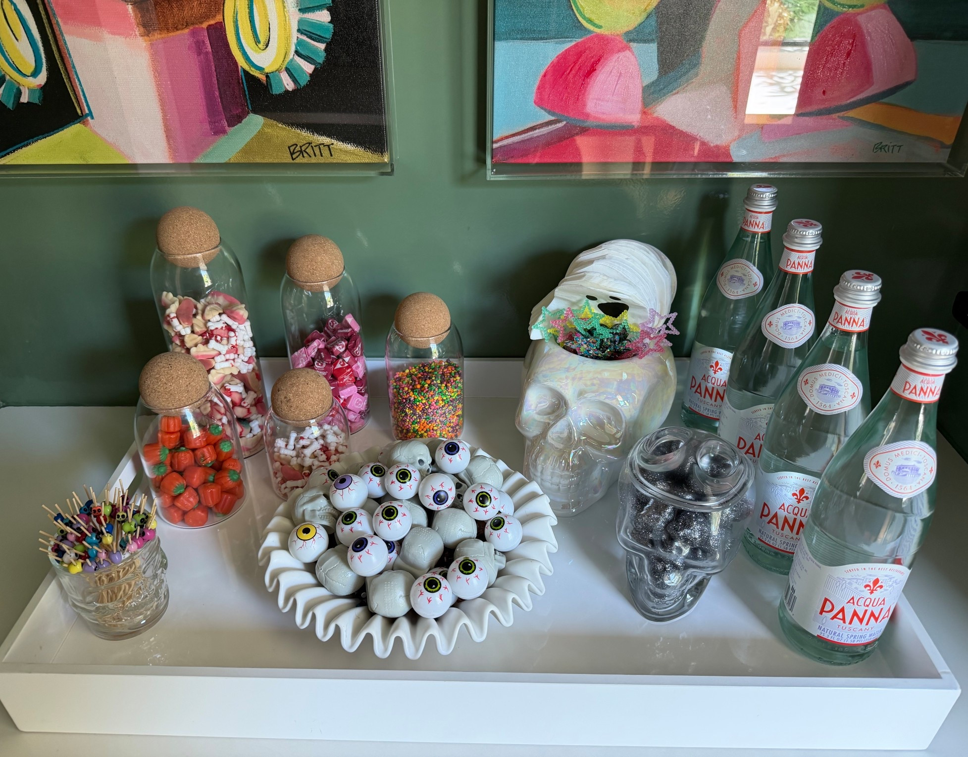 Bar area is 💀👻🎃 ready! 

#LTKOver40 #LTKHalloween #LTKFindsUnder50