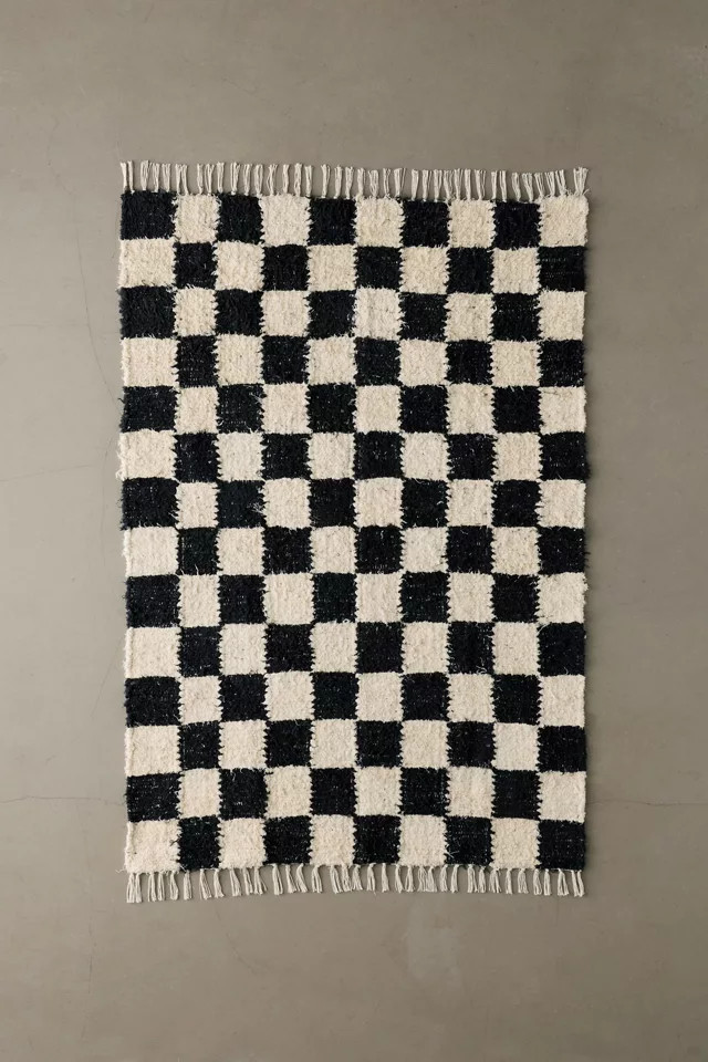 Checkerboard Shaggy Rug | Urban Outfitters (US and RoW)