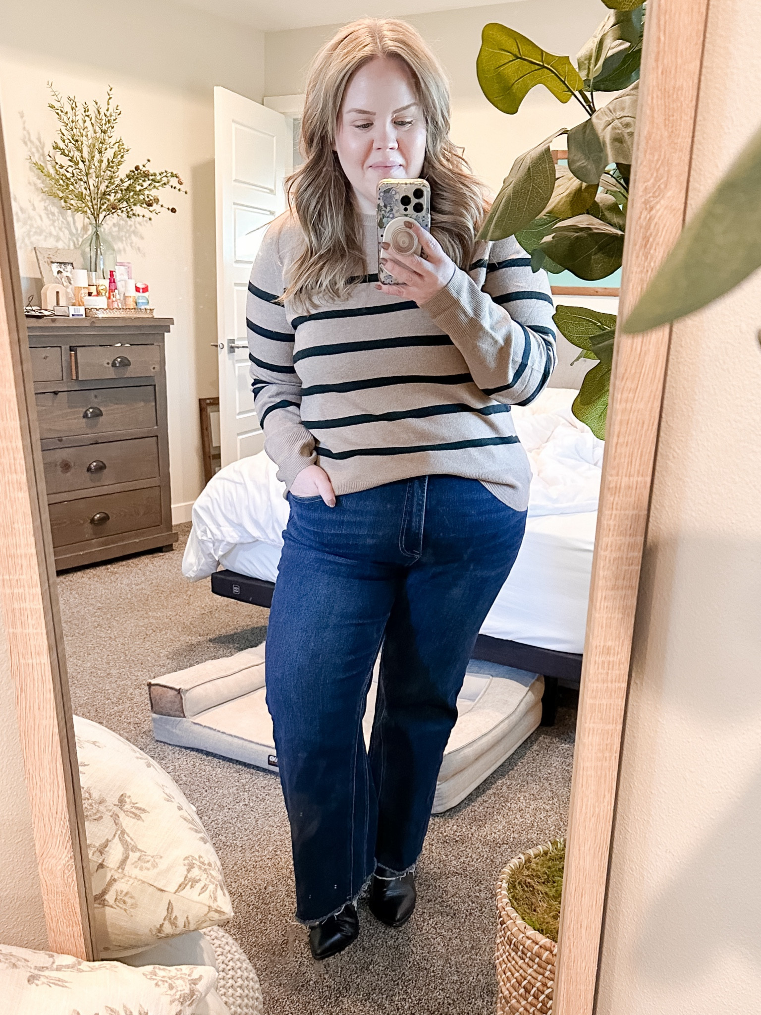 This $20 Target sweater is everything I’ve been wanting for fall! soft, lightweight, and super easy to pair with so many thing! Wearing an XL.

#LTKPlusSize #LTKWorkwear #LTKMidsize