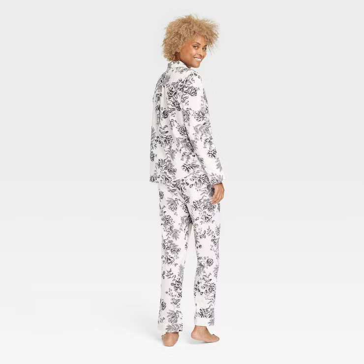Women's Perfectly Cozy Flannel Pajama Set - Stars Above™ | Target