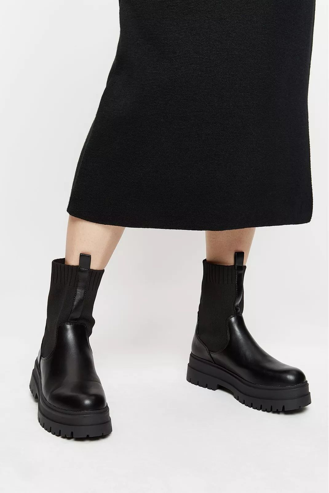 Buy Mars Knitted Chunky Chelsea Boot for GBP 52.00 | Dorothy Perkins UK | Dorothy Perkins (UK)