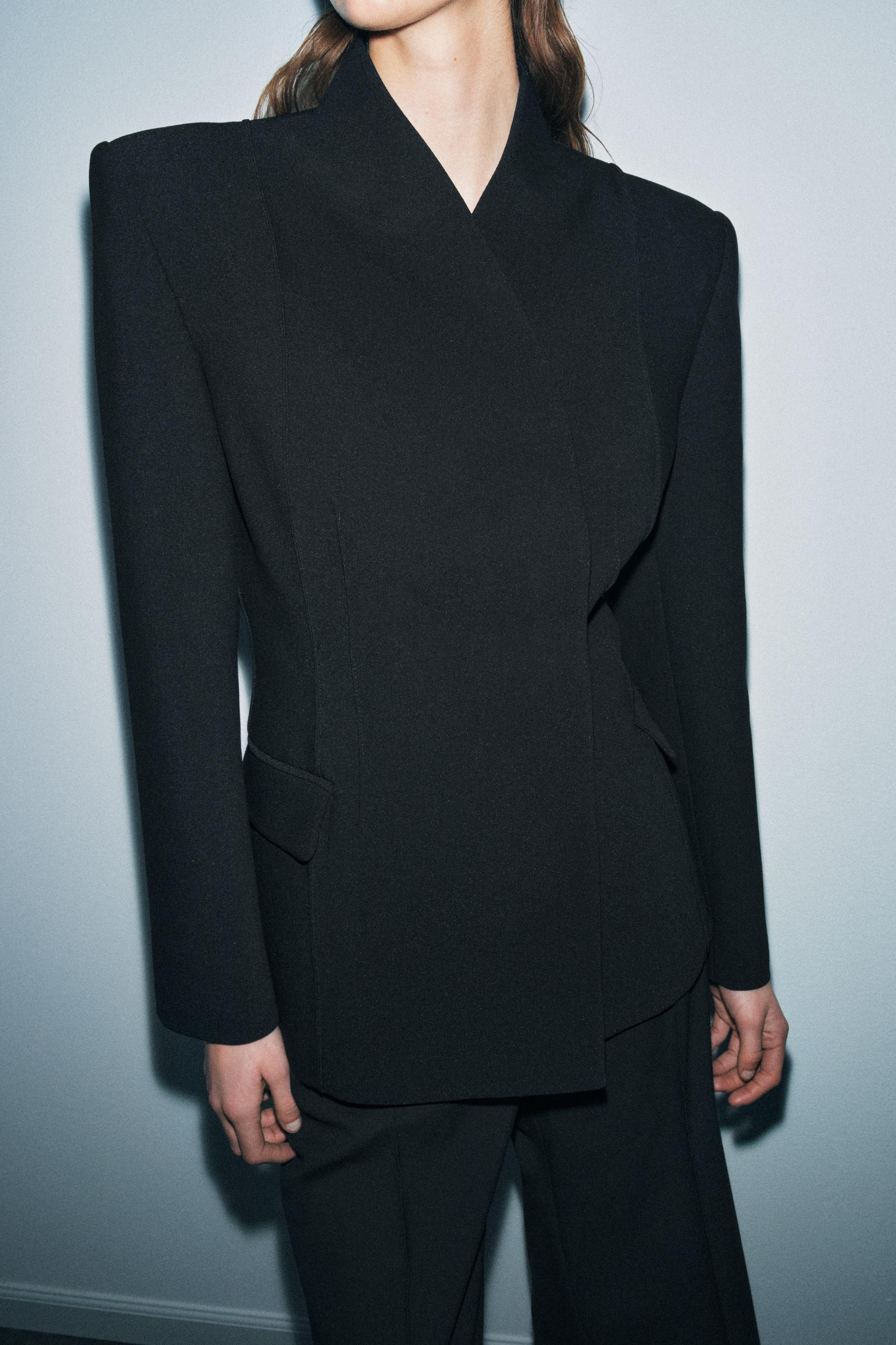 ZW COLLECTION FITTED BLAZER | Zara UK
