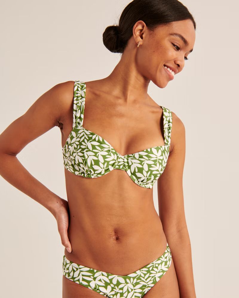 Wide Strap Pleated Underwire Bikini Top | Abercrombie & Fitch (US)