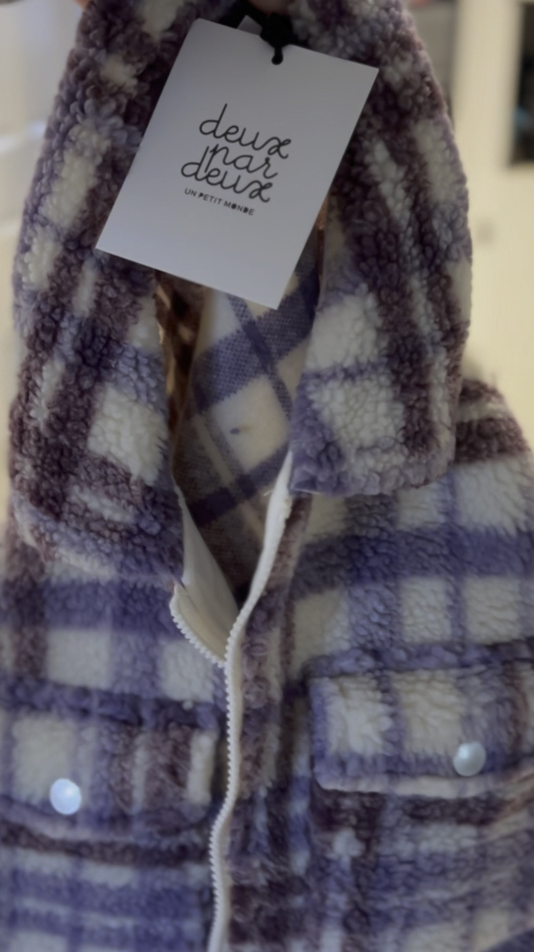 #ad It’s time to stock up on winter essentials and layers! ❄️ Canadian @deuxpardeuxkids has the most adorable pieces for girls that are high quality and stylish, perfect for the holiday season while keeping them snuggly and warm! ❄️ 

#deuxpardeux #canadian #winterstyle #kidsootd #kidswithstyle 

#LTKFamily #LTKKids #LTKGiftGuide