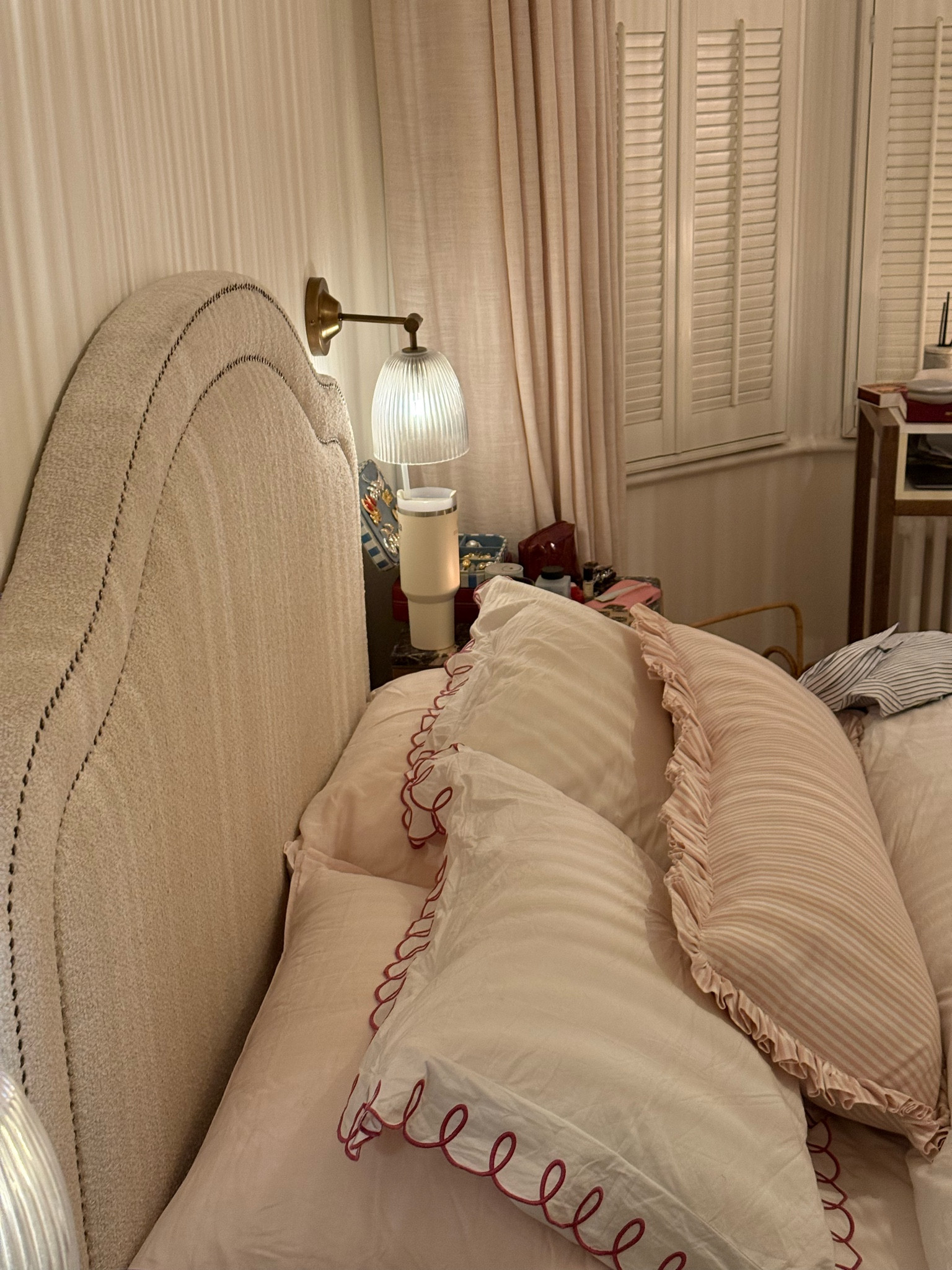 My favourite white sheets with a pop of pink 

#LTKluxury #LTKuk #LTKwinter