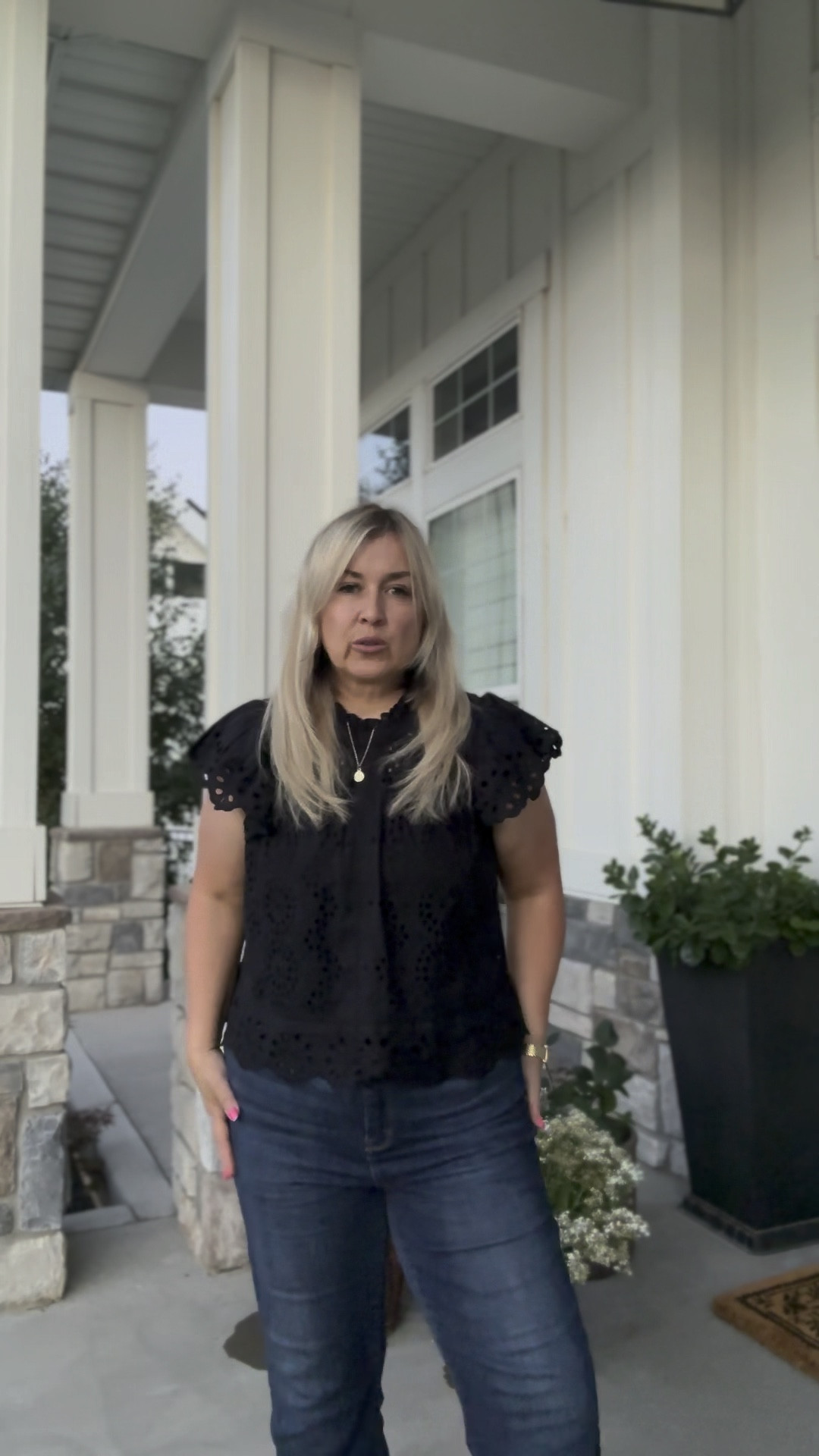 Jennifer & Grace Top! 
Sold out but… I found few here they are 👇🏻