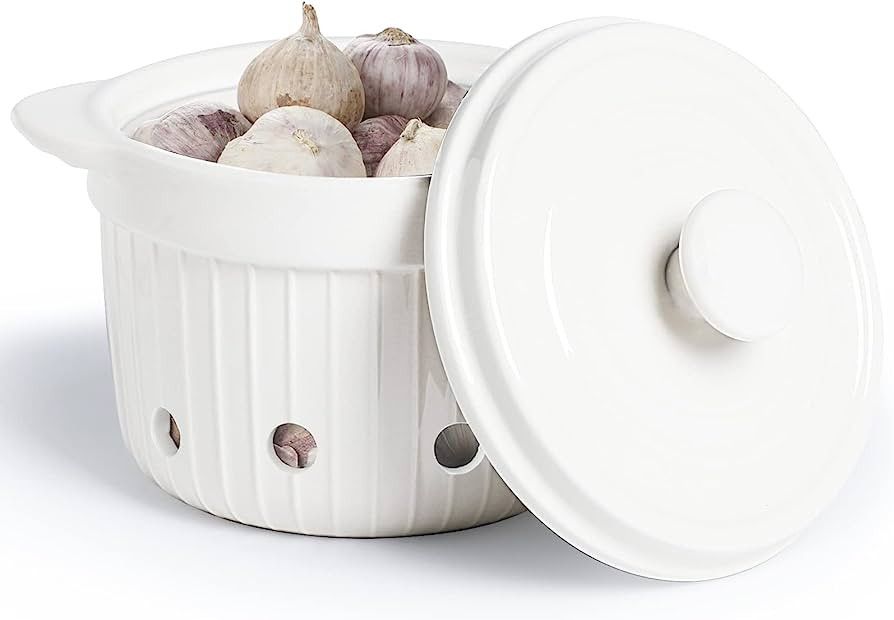 HAOTOP Garlic Keeper with Lid, Ceramic Garlic Saver Container for Countertop, Kitchen Decor (Whit... | Amazon (US)
