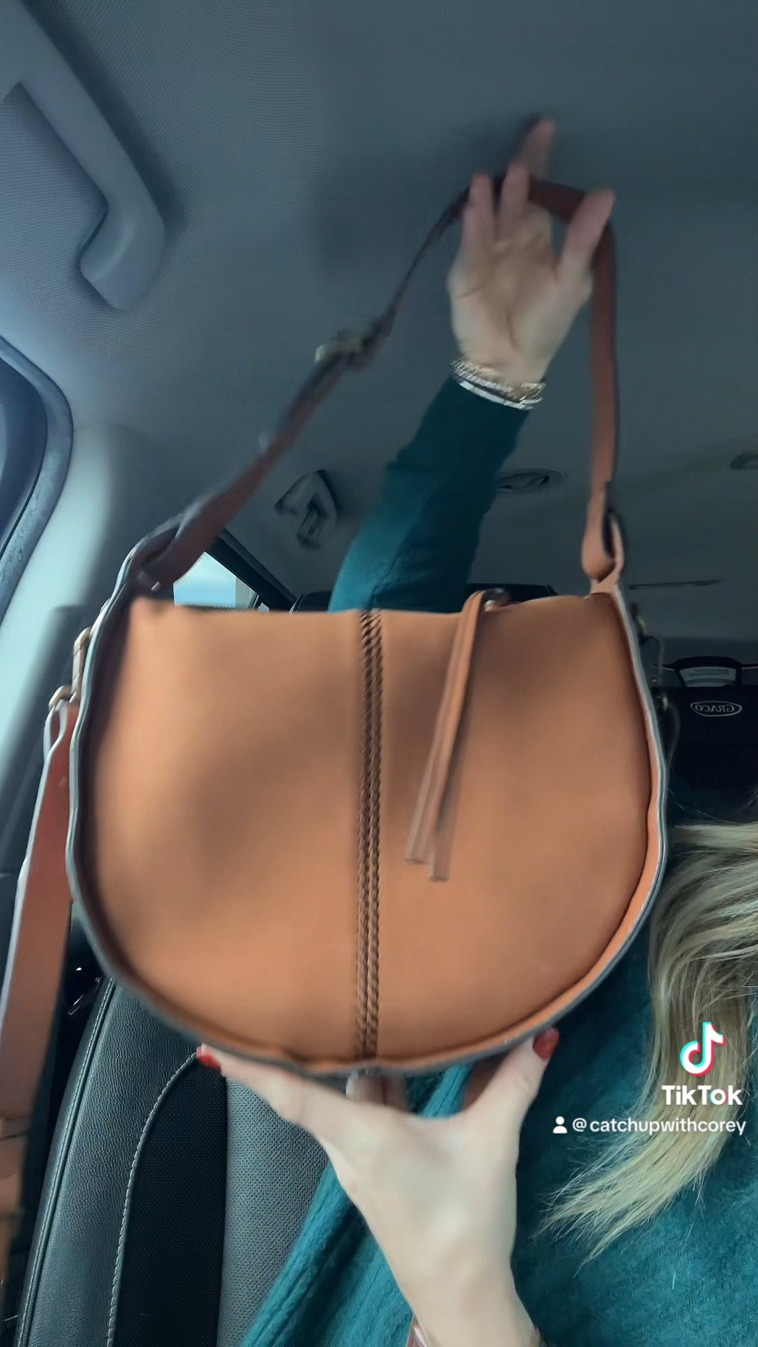 Love this sweater & bag from Walmart! 

#LTKsalealert #LTKitbag #LTKfindsunder50