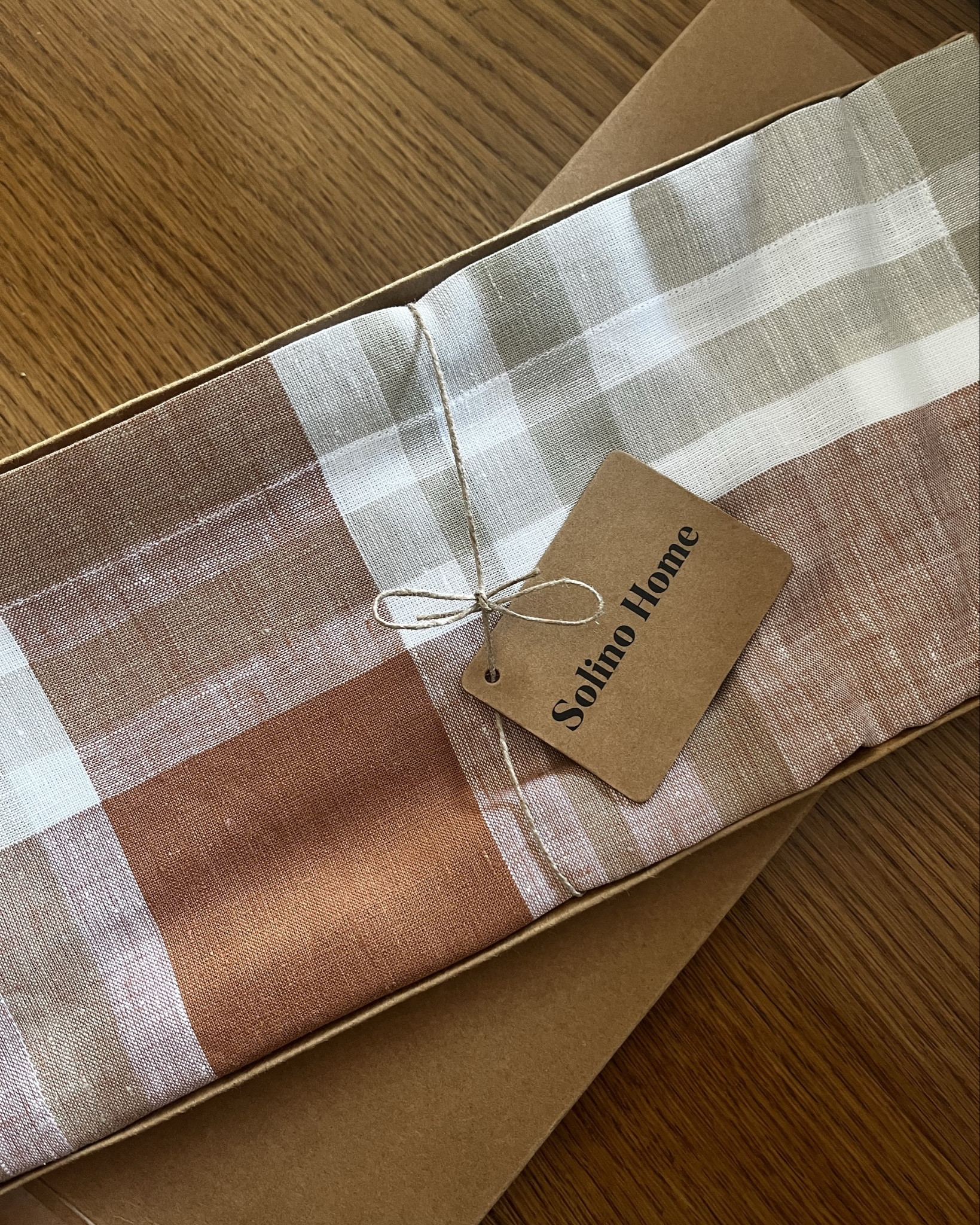 You want this budget friendly table runner for the Fall season! I promise! It’s so good! 🍂🍁

#LTKFindsUnder50 #LTKHome #LTKSeasonal