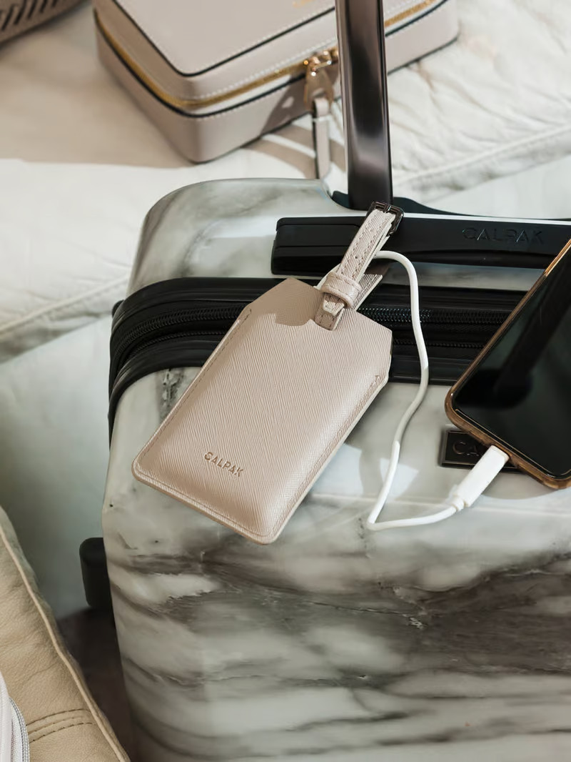 Portable Charger | CALPAK | CALPAK Travel