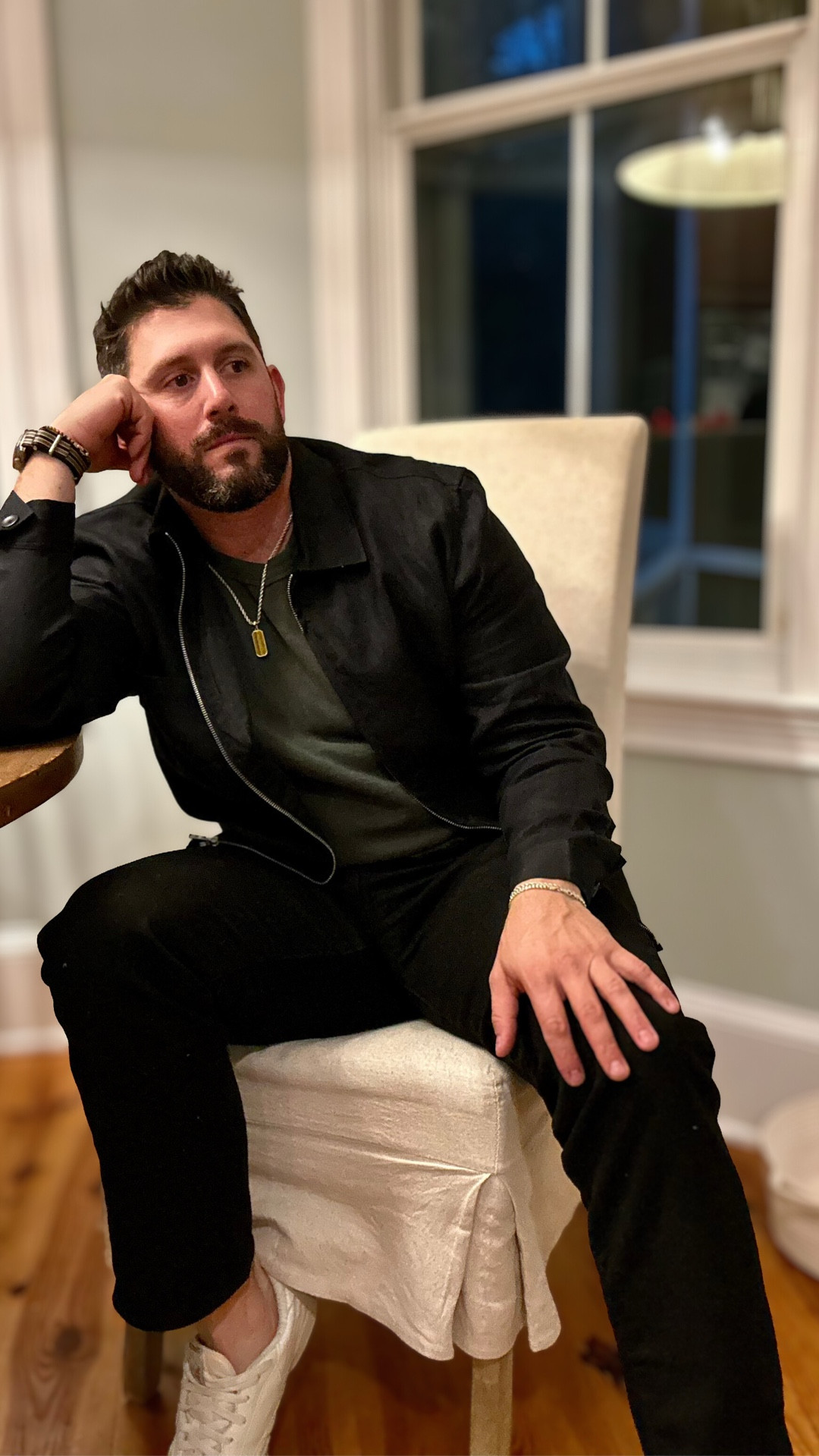 My smokeshow wife takes her time getting ready. So I snap pics of my badass dad fit for an easy date night  

#LTKHome #LTKMens #LTKootd