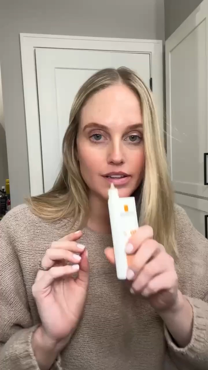 My favorite tinted sunscreen ever! This is perfect for summer & looks so flawless

Style tips - Beauty - Skincare favorites - Mom looks - Sunscreen - Tinted sunscreen 

#LTKStyleTip