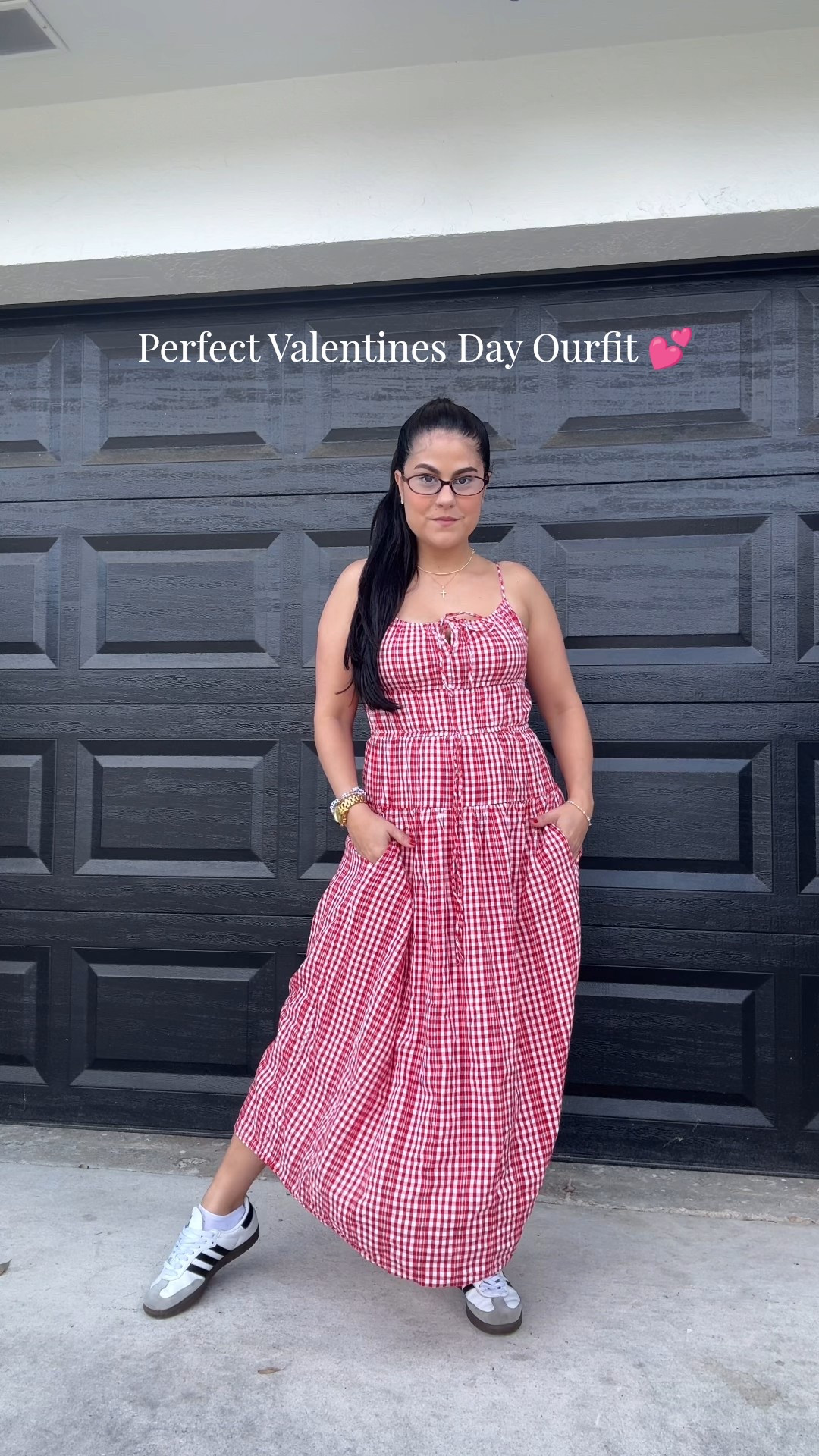 Dressing postpartum is always a struggle but this dress is cute and flirty and comfortable 💕 Great little option for Valentines Day with the family 💕👗

#LTKmomlife #LTKValentine #LTKdayinmylife