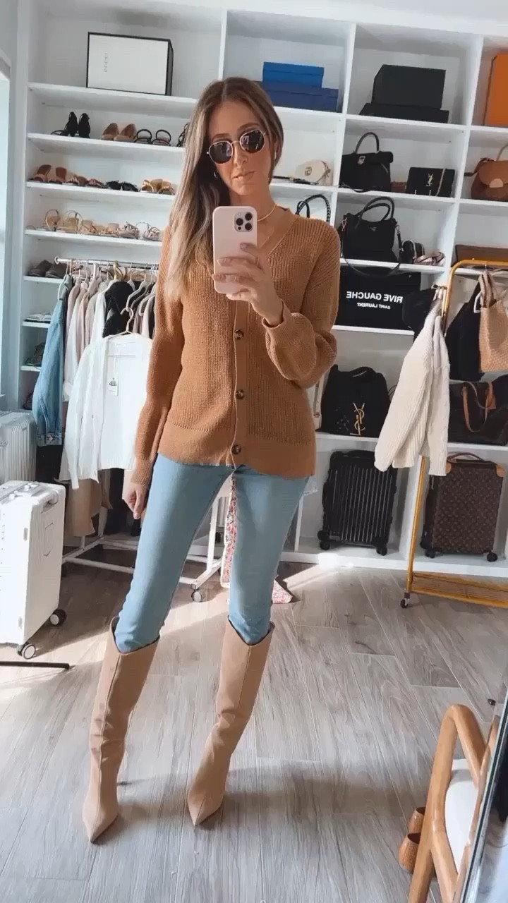 Most comfortable and soft sweaters, loving this outfit so much. Everything fits true to size I am wearing a size small on tops and 2 tall on bottoms. 

#LTKSeasonal #LTKstyletip #LTKover40