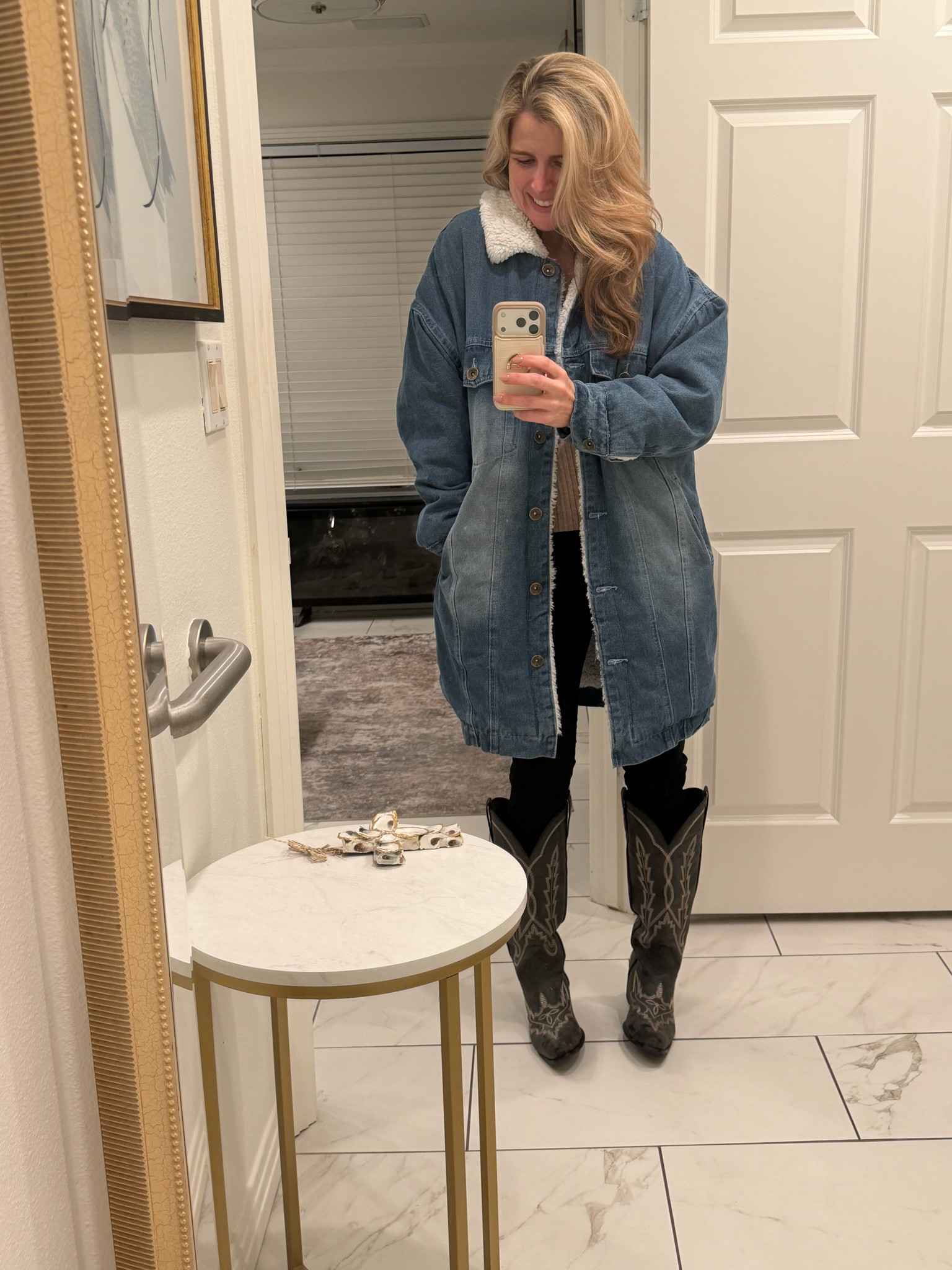I wore it Thursday night, Friday night, and then tossed it on again tonight. I love love love this coat!

#LTKSeasonal #LTKFindsUnder100 #LTKGiftGuide