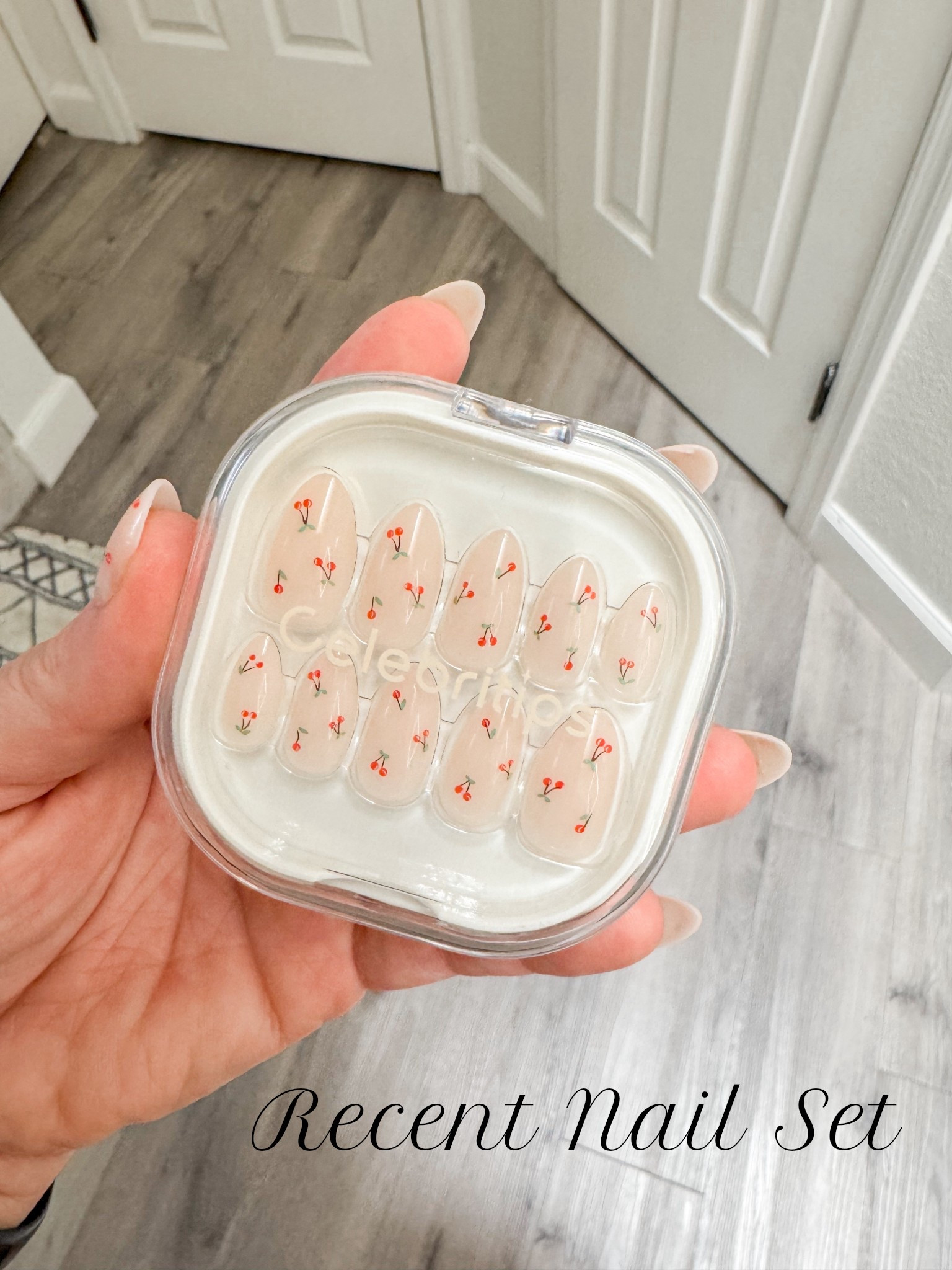 Nail set 💋

#LTKFindsUnder50 #LTKSaleAlert