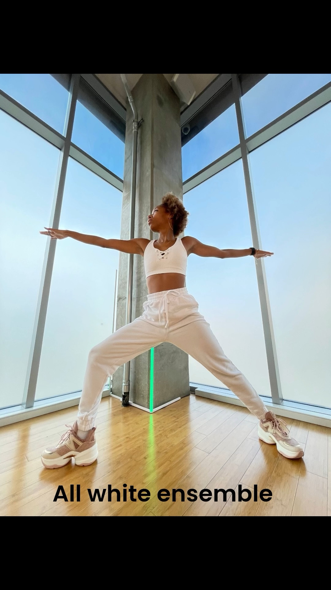 Though it’s tough to wear when I’m teaching whether indoors or out, I love an all white ensemble. It’s a clean look. Plus my Michael Kors sneakers are my fall winter shoe go to.  Chefs kiss.


#LTKActive #LTKdayinmylife #LTKStyleTip