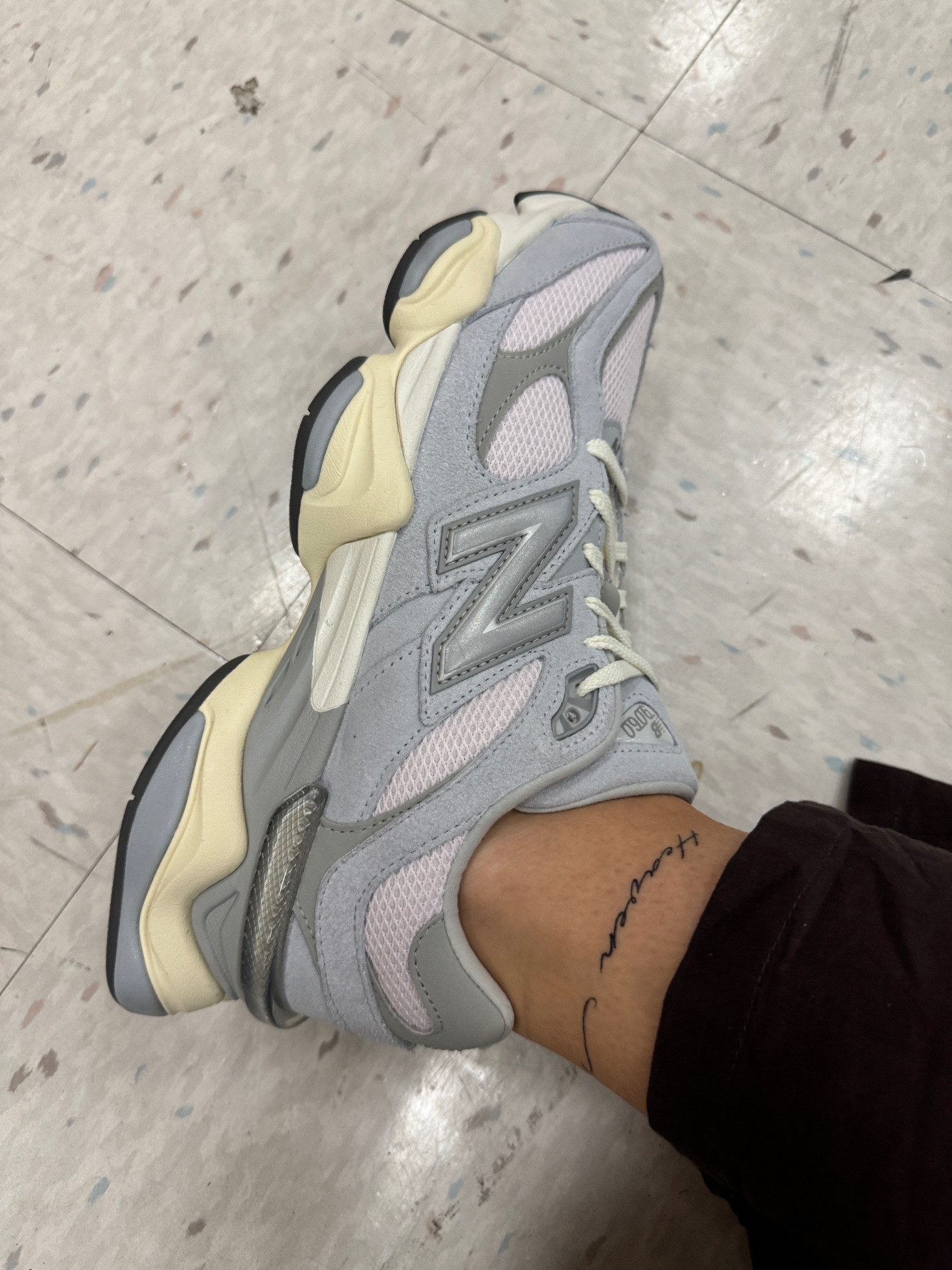 Baby blue new balance 9060

#LTKU #LTKSeasonal #LTKFamily