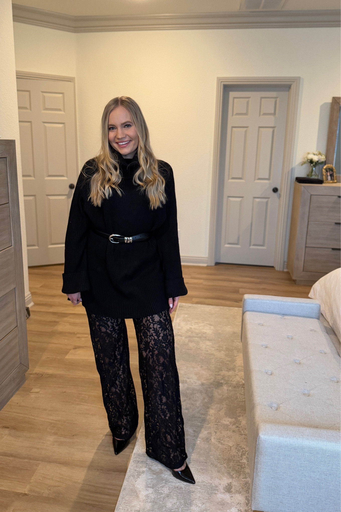 Love this romantic, sexy date night look 😎 my husband and I are doing a belated Valentine’s Day celebration so styled this look for the occasion 😘


Date night idea
Lace pants
Oversized sweater
Winter outfit idea 

#LTKMostLoved #LTKFindsUnder100 #LTKStyleTip
