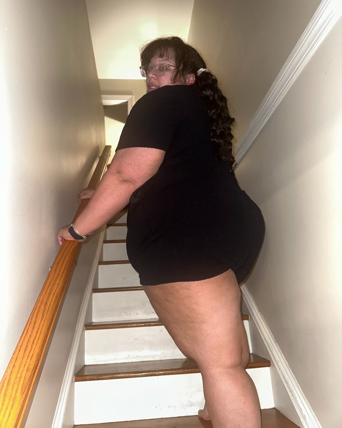 Do me a favor and tag @yitty in the comments? 🥹 Date night in my Pet Me Short Onesie. 🙈👉🏼👈🏼♥️

#BodyPositive #PlusSizeFashion #PlusSize #Yitty #Explore